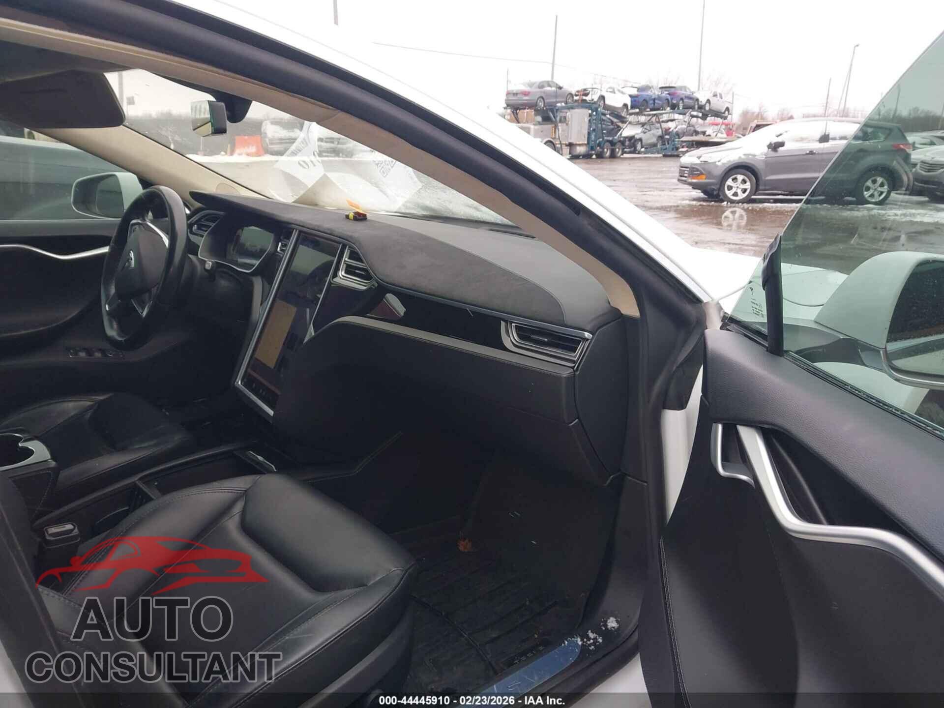 TESLA MODEL S 2014 - 5YJSA1H20EFP64604