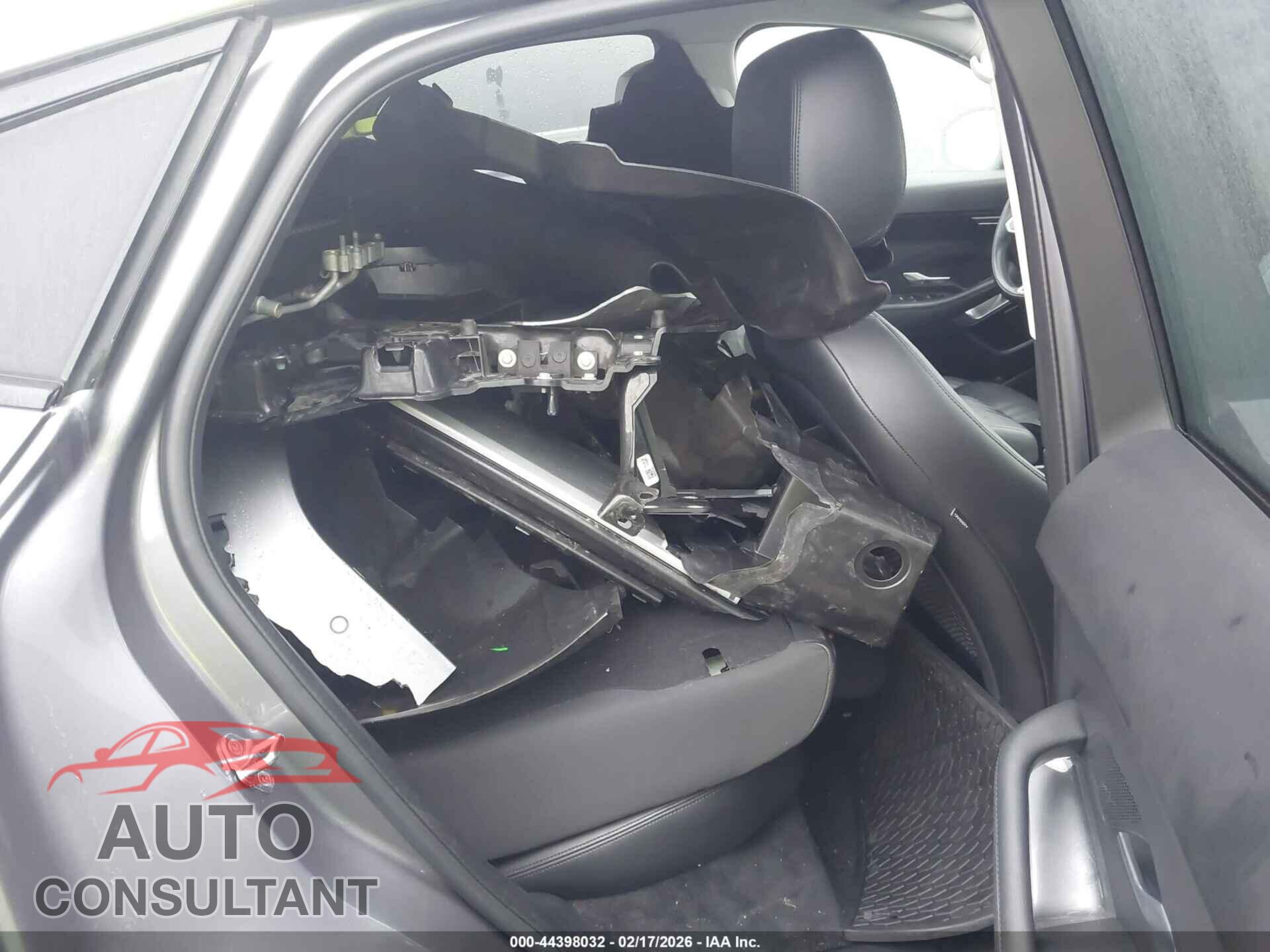 JAGUAR E-PACE 2022 - SADFP2FX1N1030023