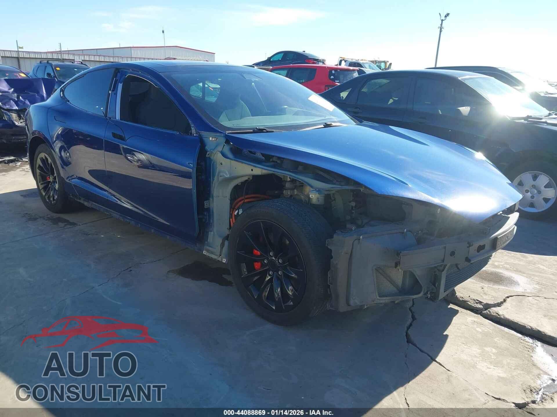 TESLA MODEL S 2017 - 5YJSA1E21HF210786