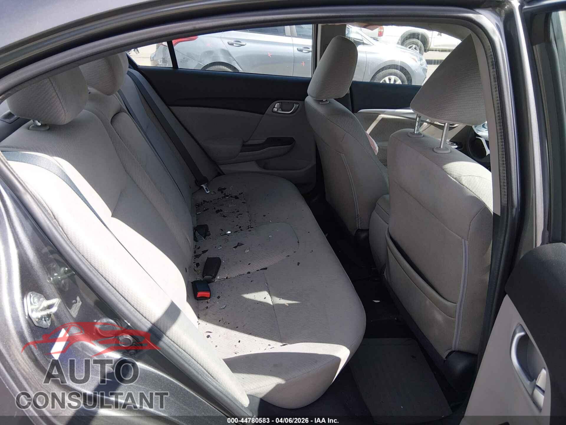 HONDA CIVIC 2013 - 2HGFB2F86DH521109