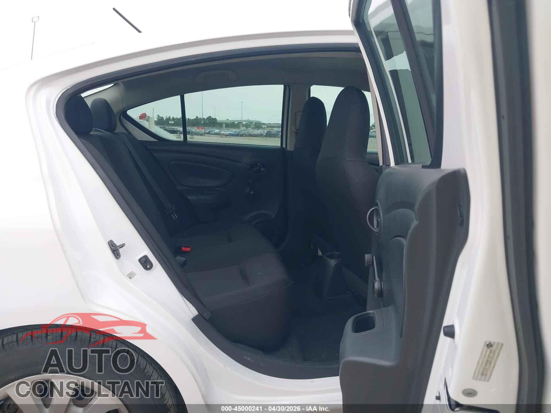 NISSAN VERSA 2017 - 3N1CN7AP3HL905529