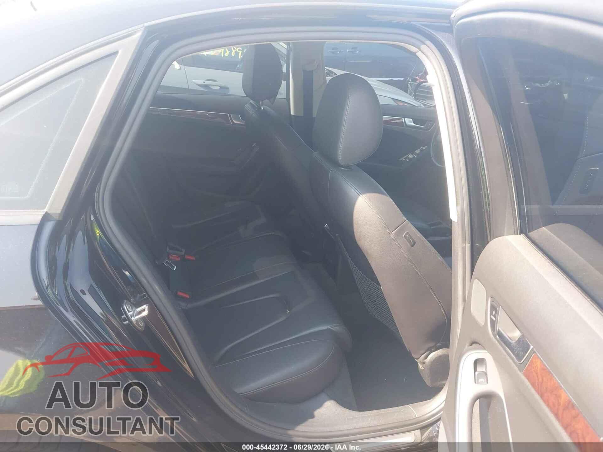 AUDI A4 2012 - WAUBFAFL2CN011648