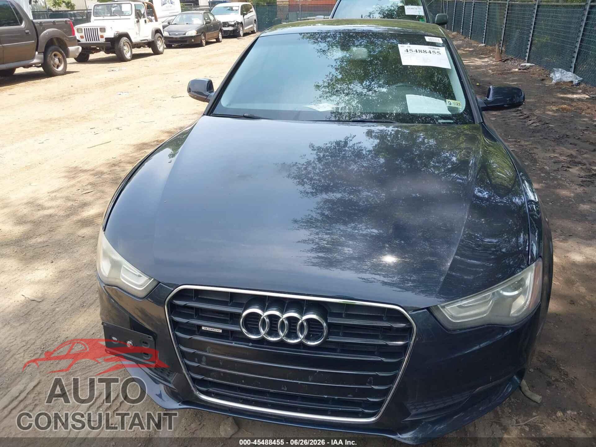 AUDI A5 2014 - WAUCFAFR8EA043443