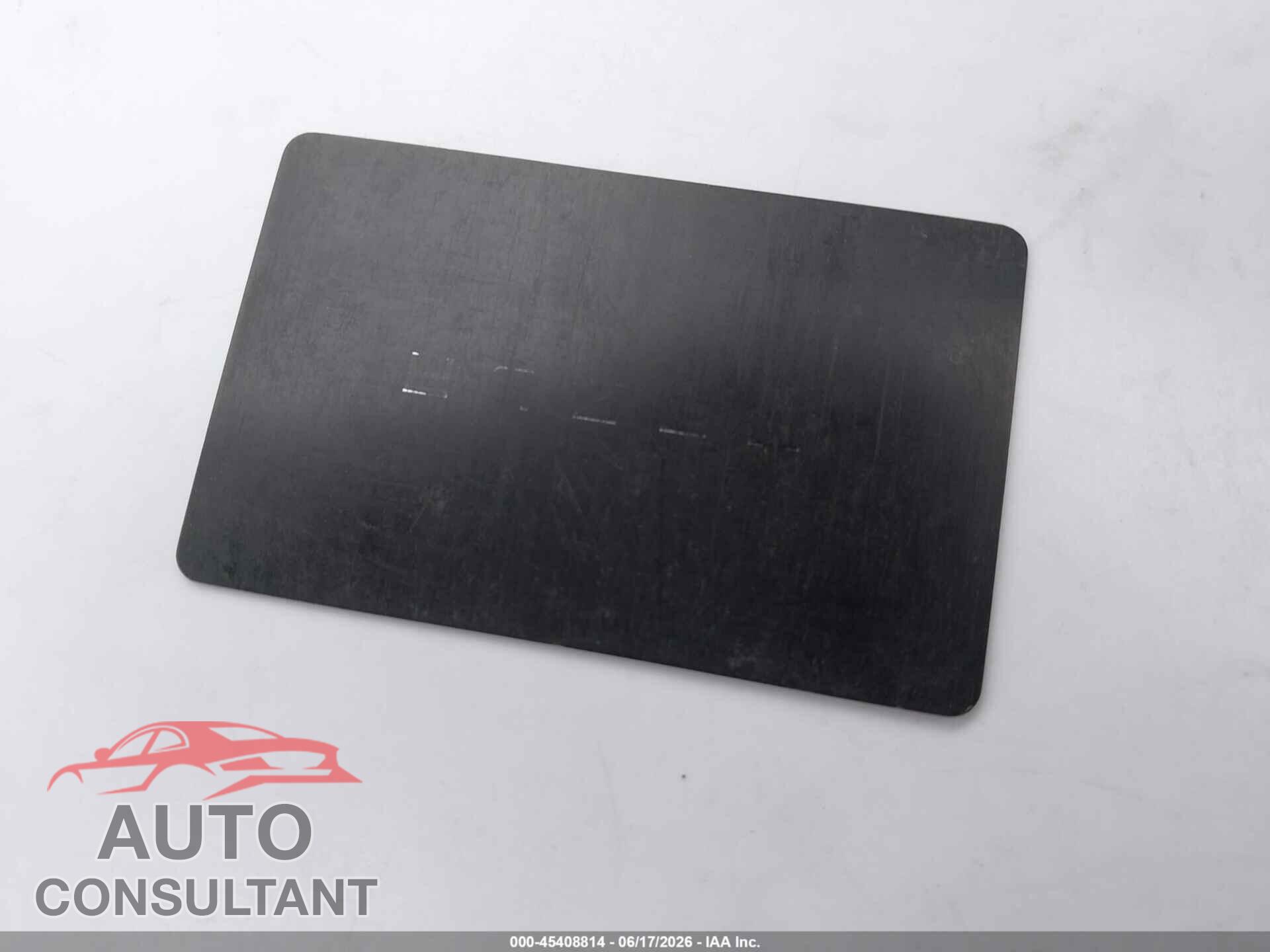 TESLA MODEL Y 2023 - 7SAYGAEEXPF942015