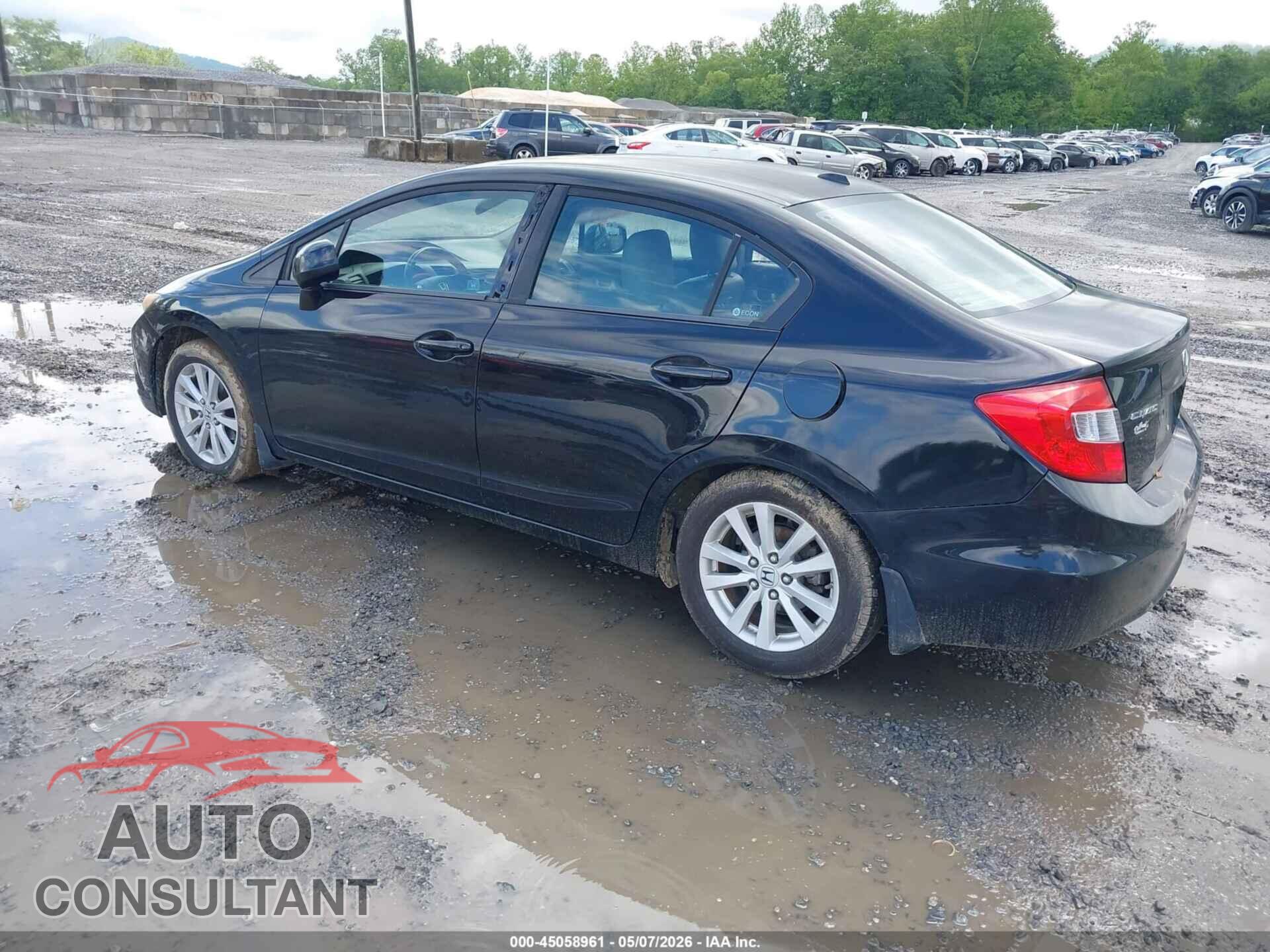 HONDA CIVIC 2012 - 2HGFB2F96CH577221