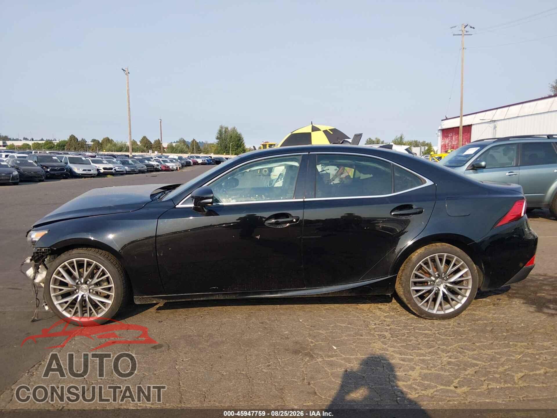 LEXUS IS 2015 - JTHBF1D27F5054589