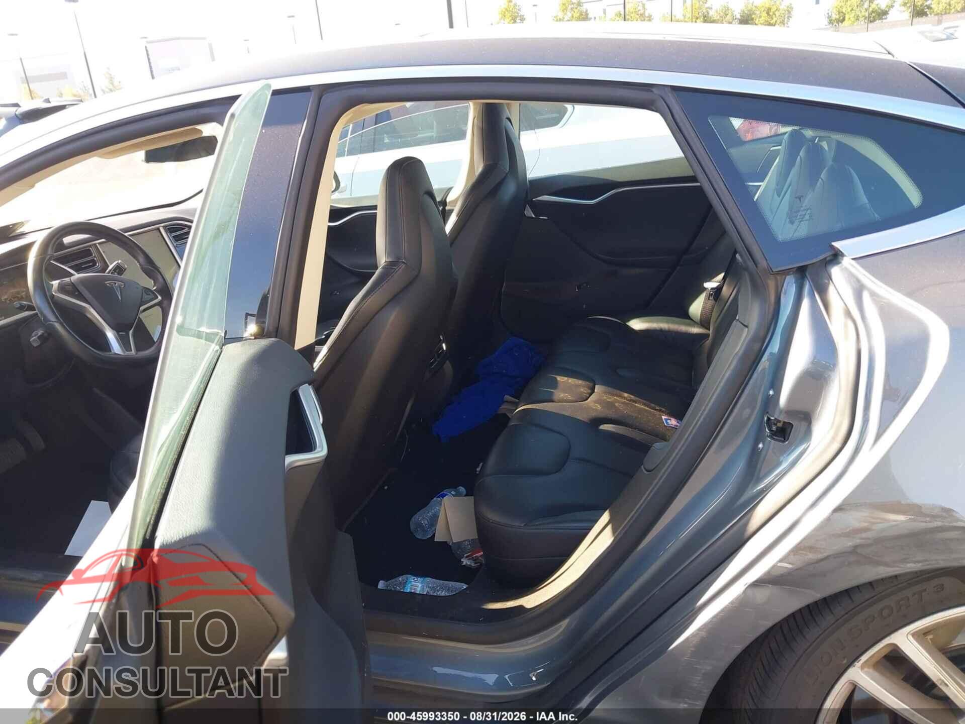 TESLA MODEL S 2013 - 5YJSA1CN5DFP10036