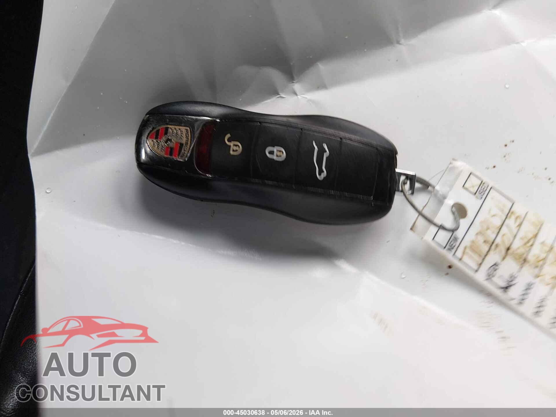 PORSCHE CAYENNE 2013 - WP1AD2A22DLA79324
