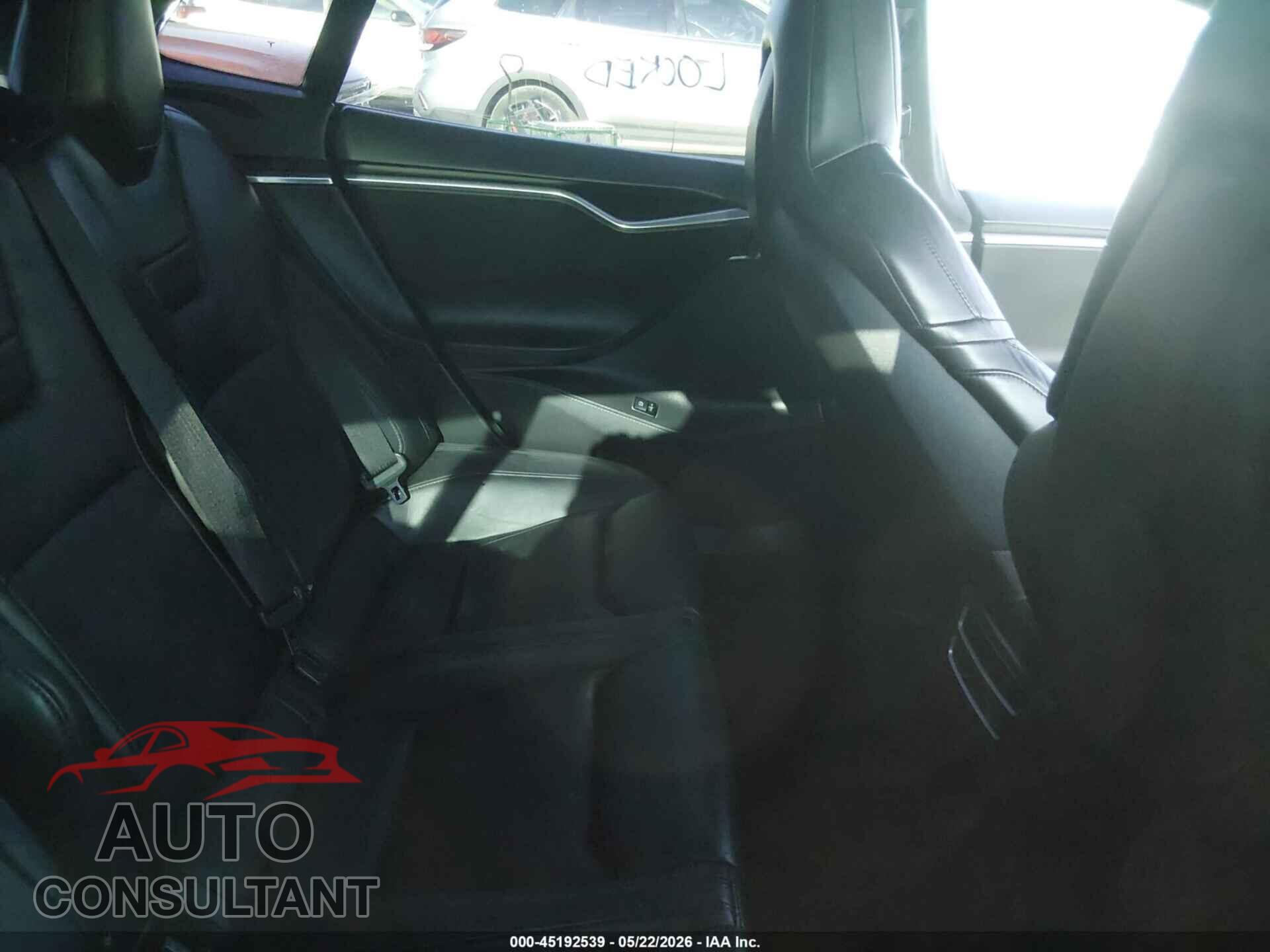 TESLA MODEL S 2014 - 5YJSA1H25EFP67403