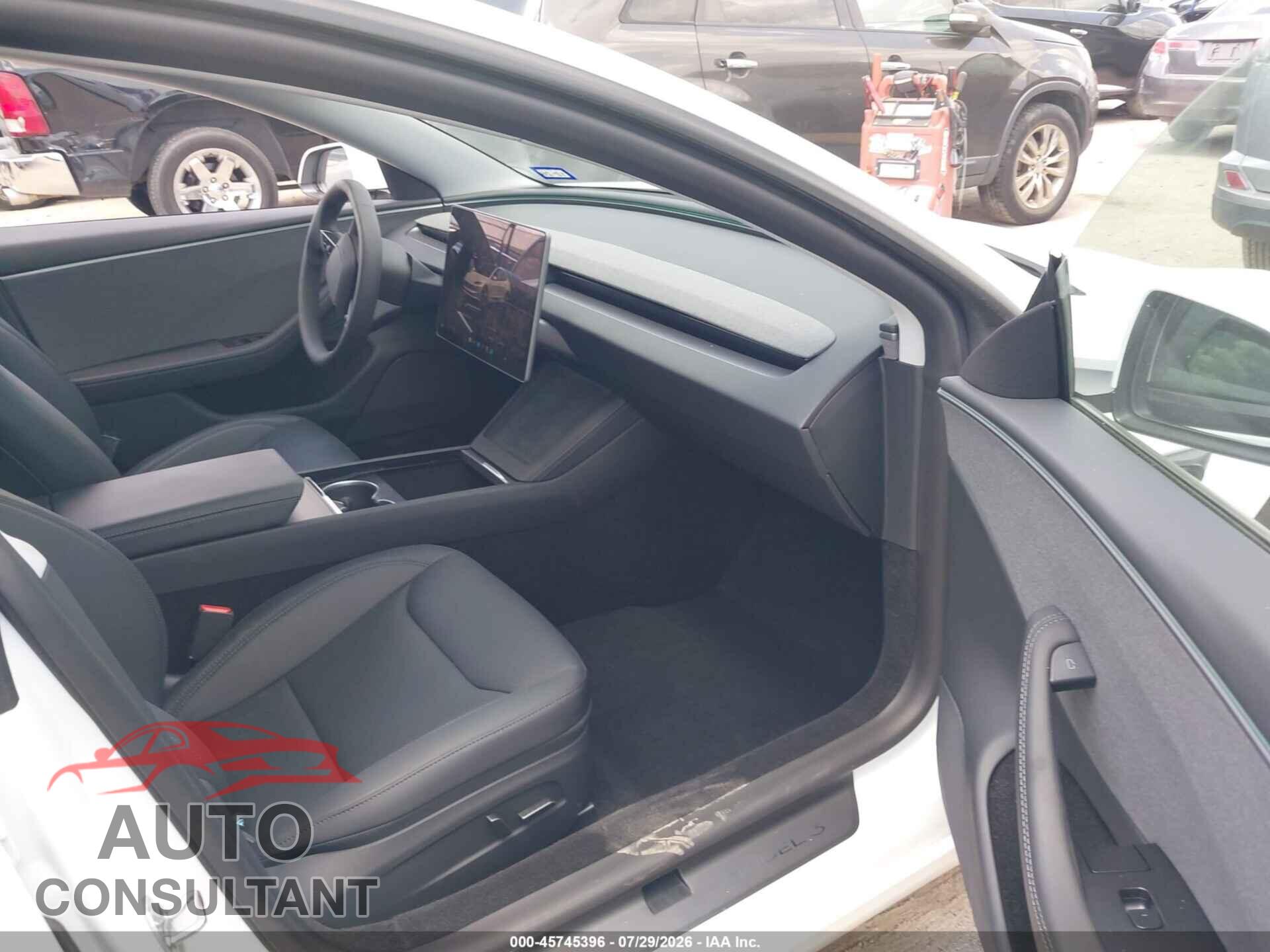 TESLA MODEL 3 2026 - 5YJ3E1EA1TF143180