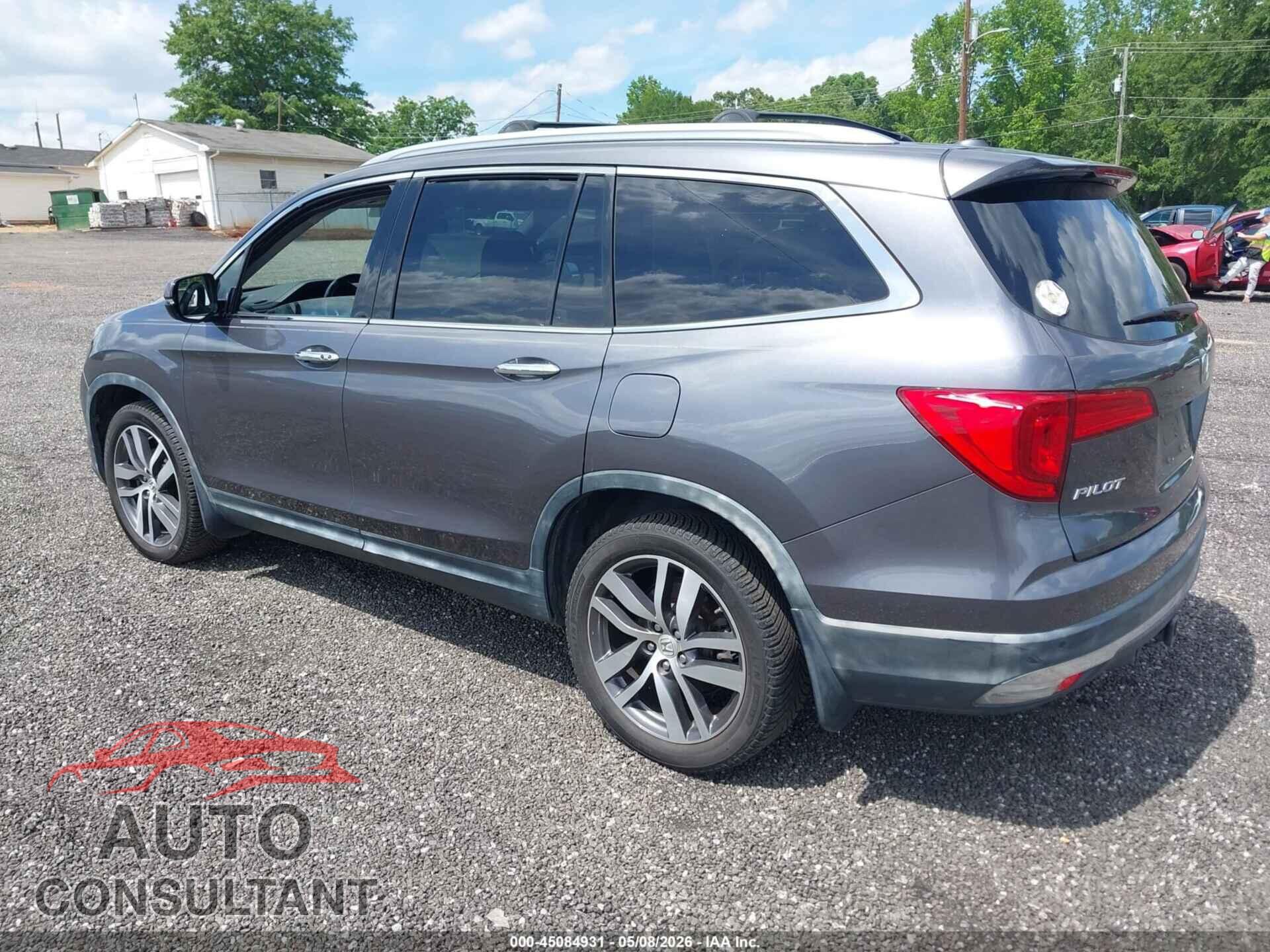 HONDA PILOT 2017 - 5FNYF5H99HB016082