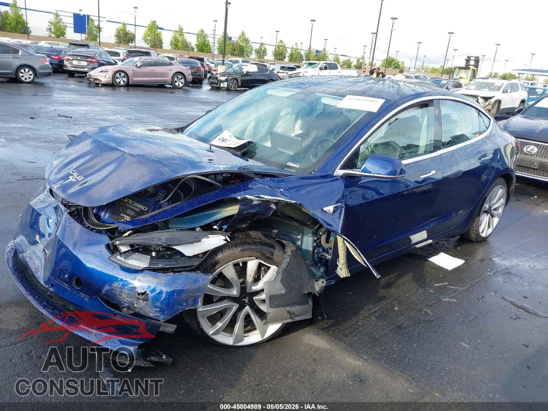 TESLA MODEL 3 2018 - 5YJ3E1EA7JF037121