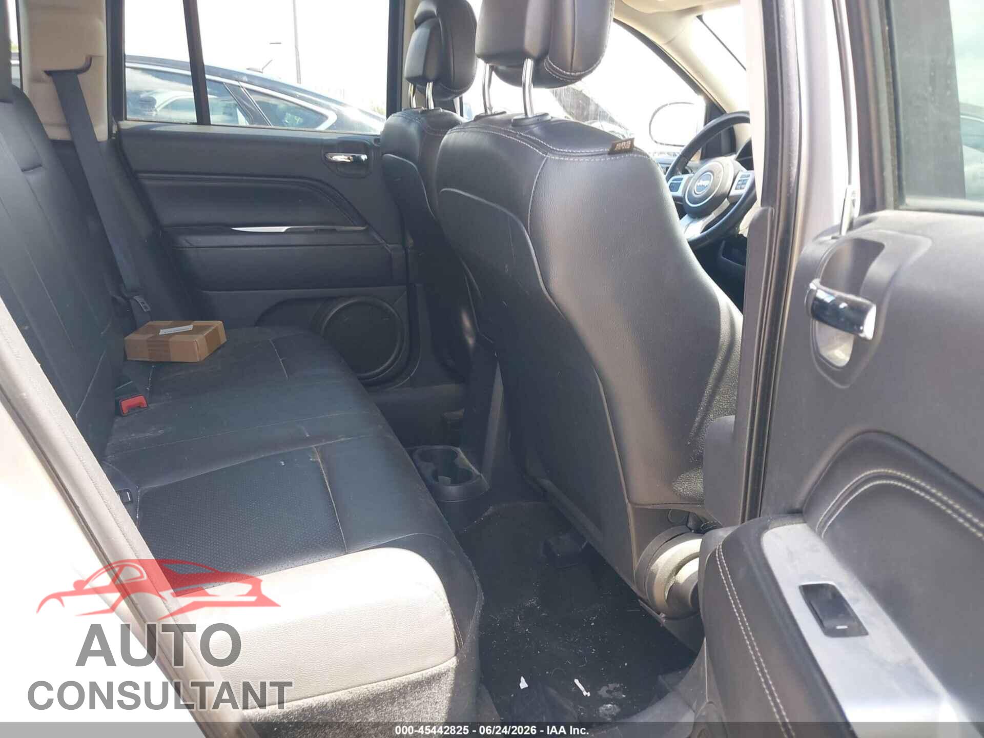 JEEP COMPASS 2015 - 1C4NJDEB3FD304073
