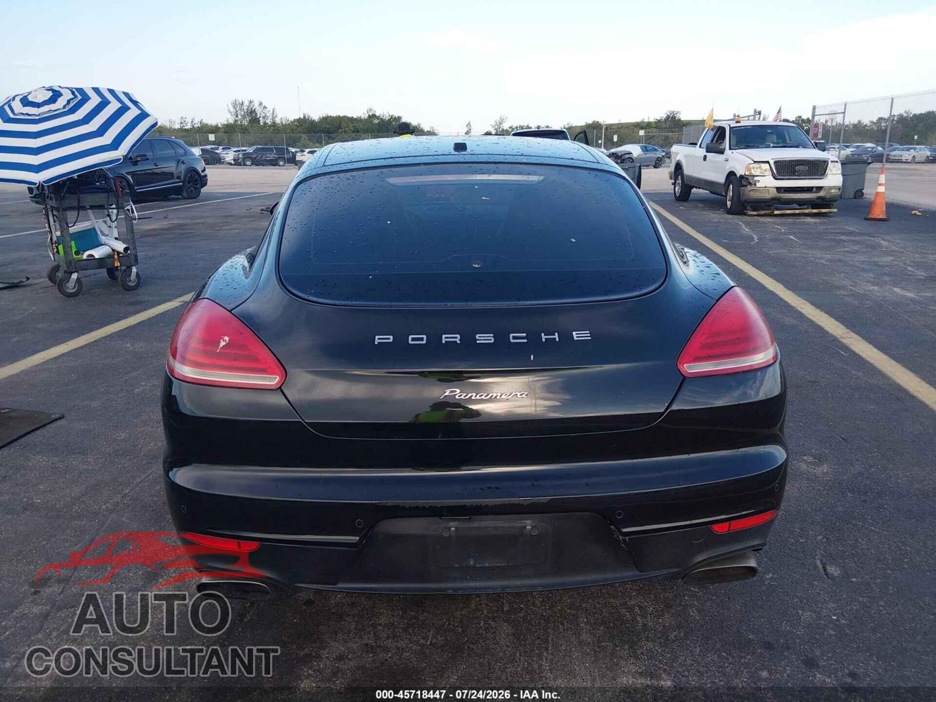 PORSCHE PANAMERA 2014 - WP0AA2A74EL013929