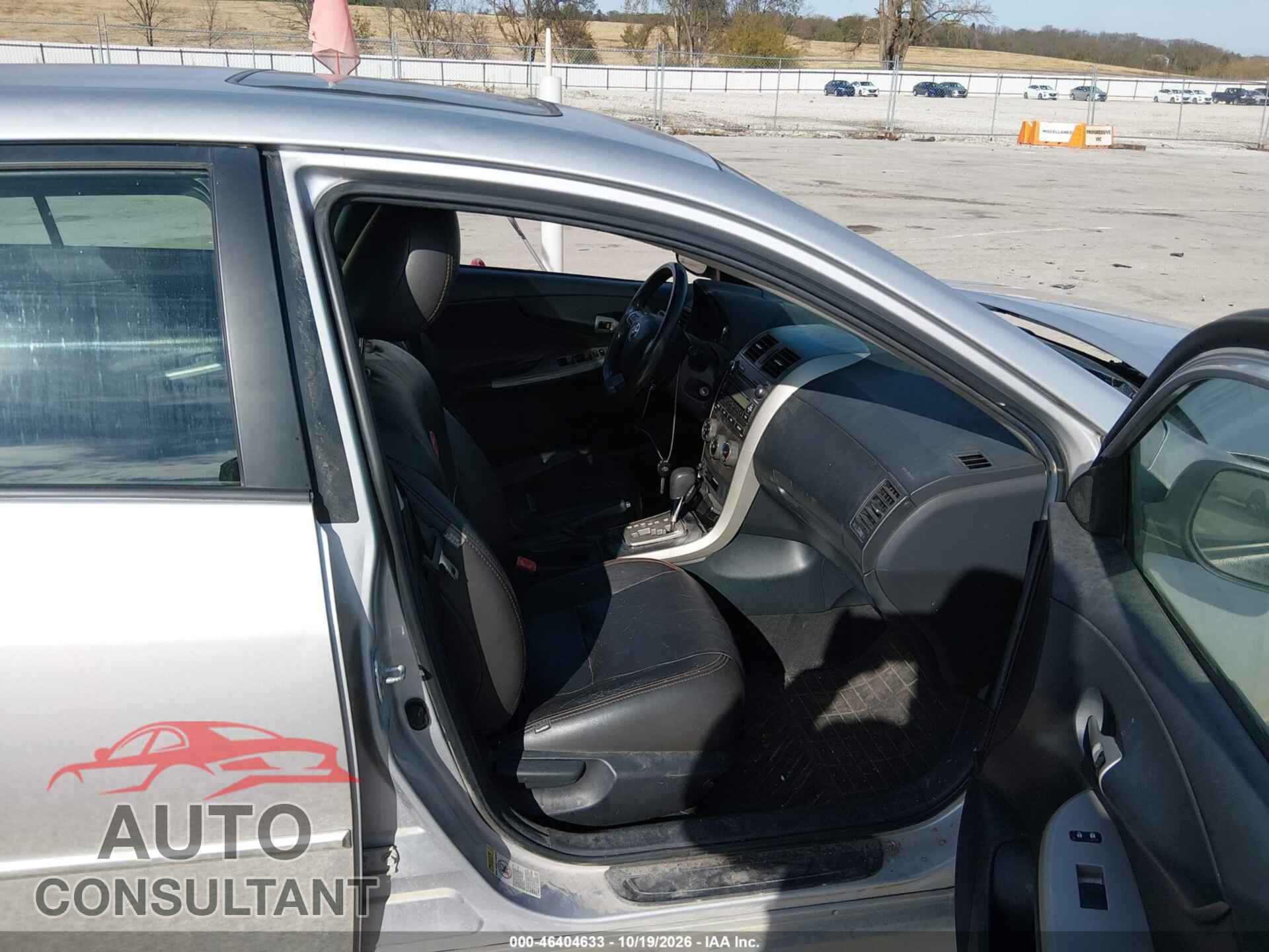 TOYOTA COROLLA 2011 - 2T1BU4EE8BC748836