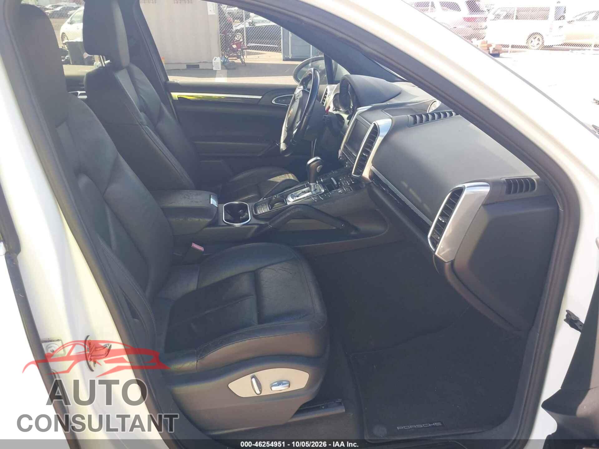 PORSCHE CAYENNE 2012 - WP1AA2A26CLA10871
