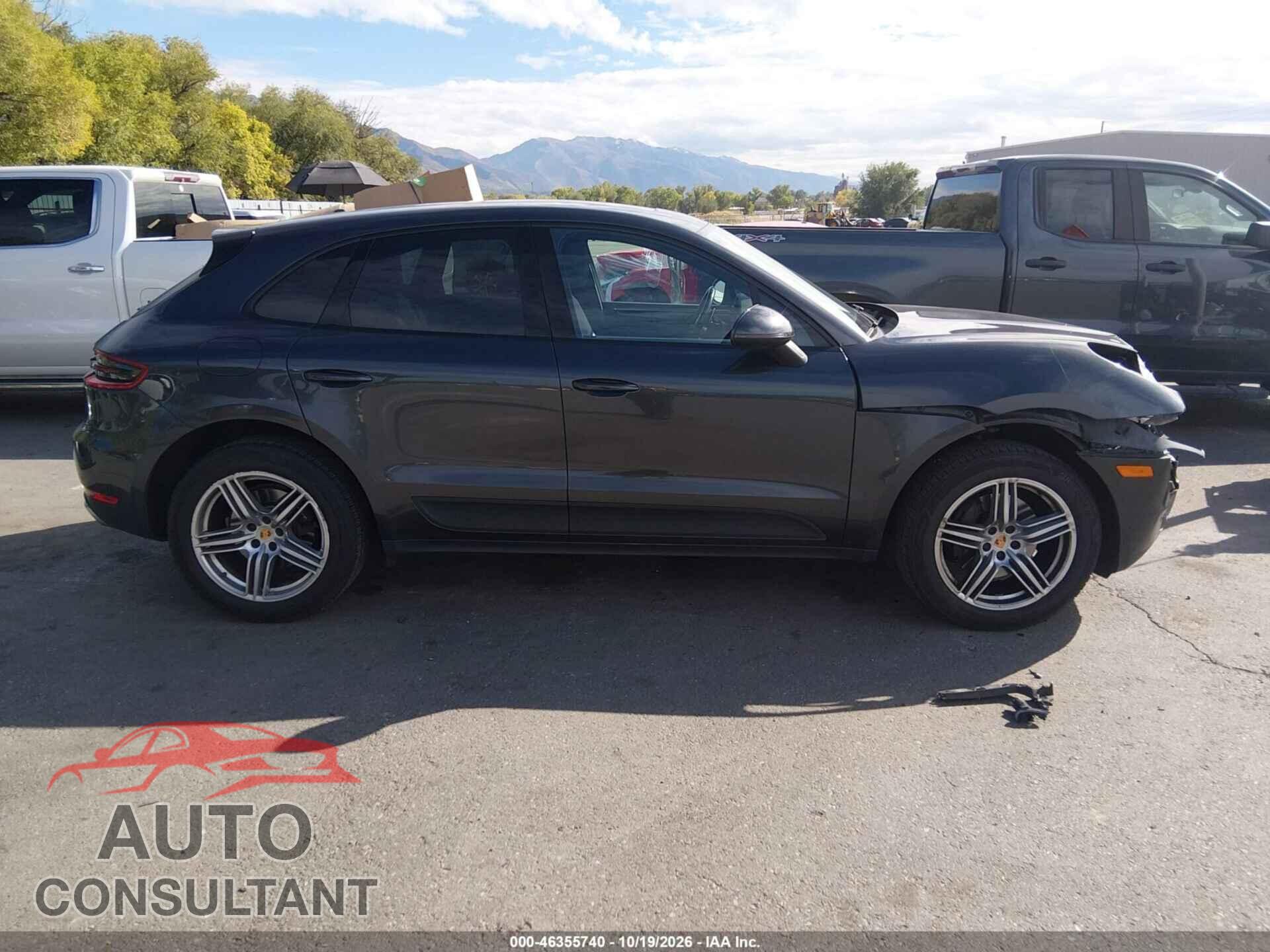 PORSCHE MACAN 2017 - WP1AA2A55HLB00949