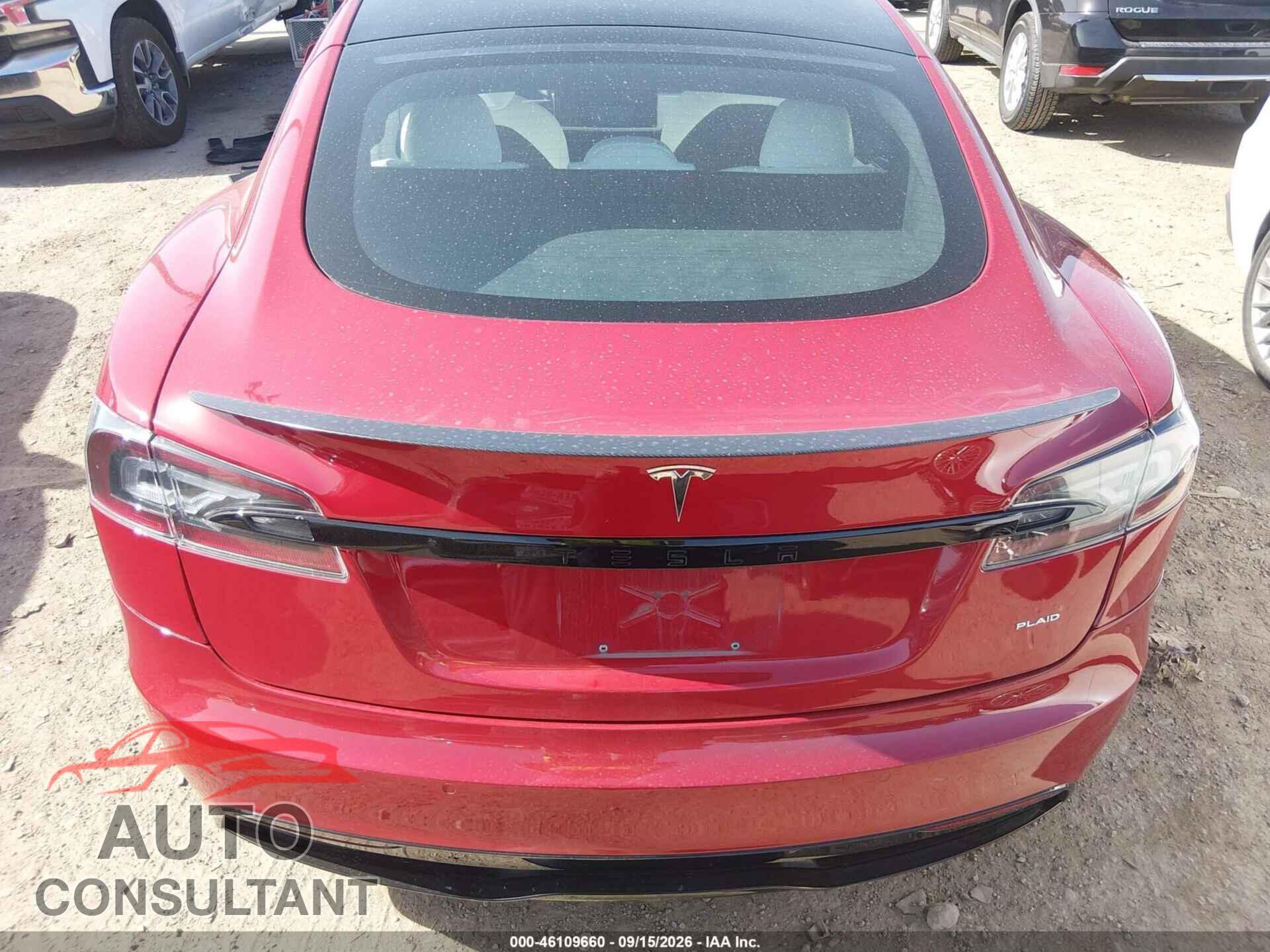 TESLA MODEL S 2021 - 5YJSA1E65MF454776