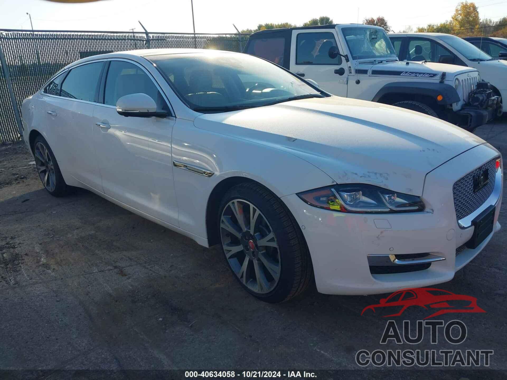 JAGUAR XJ 2018 - SAJXJ2GD2J8W14746