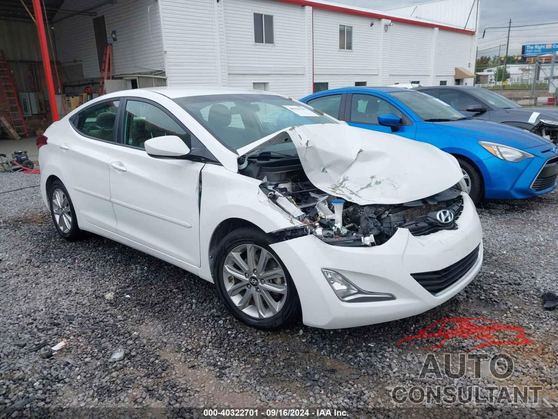 HYUNDAI ELANTRA 2016 - 5NPDH4AE5GH774785