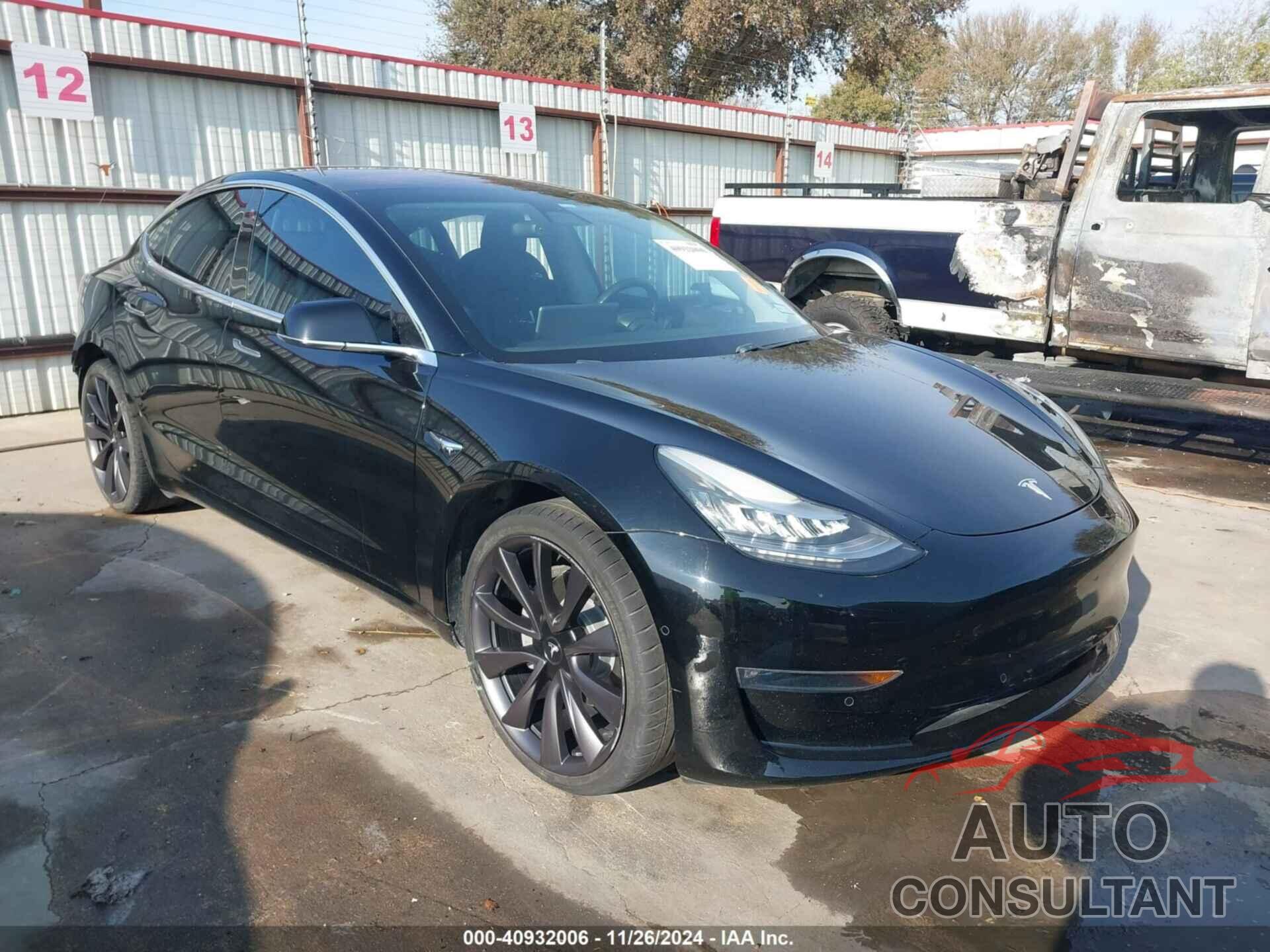 TESLA MODEL 3 2018 - 5YJ3E1EB0JF130796