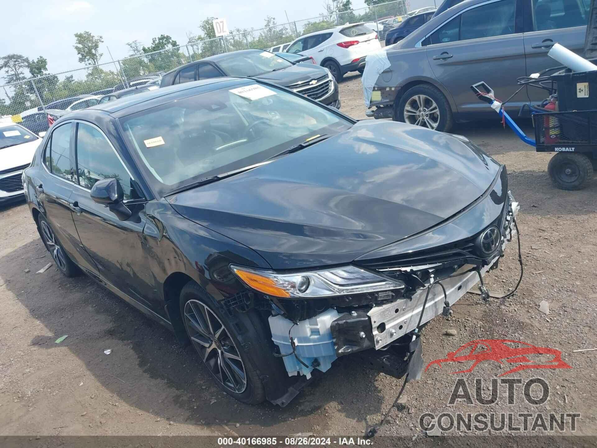 TOYOTA CAMRY 2023 - 4T1F11BK4PU107305