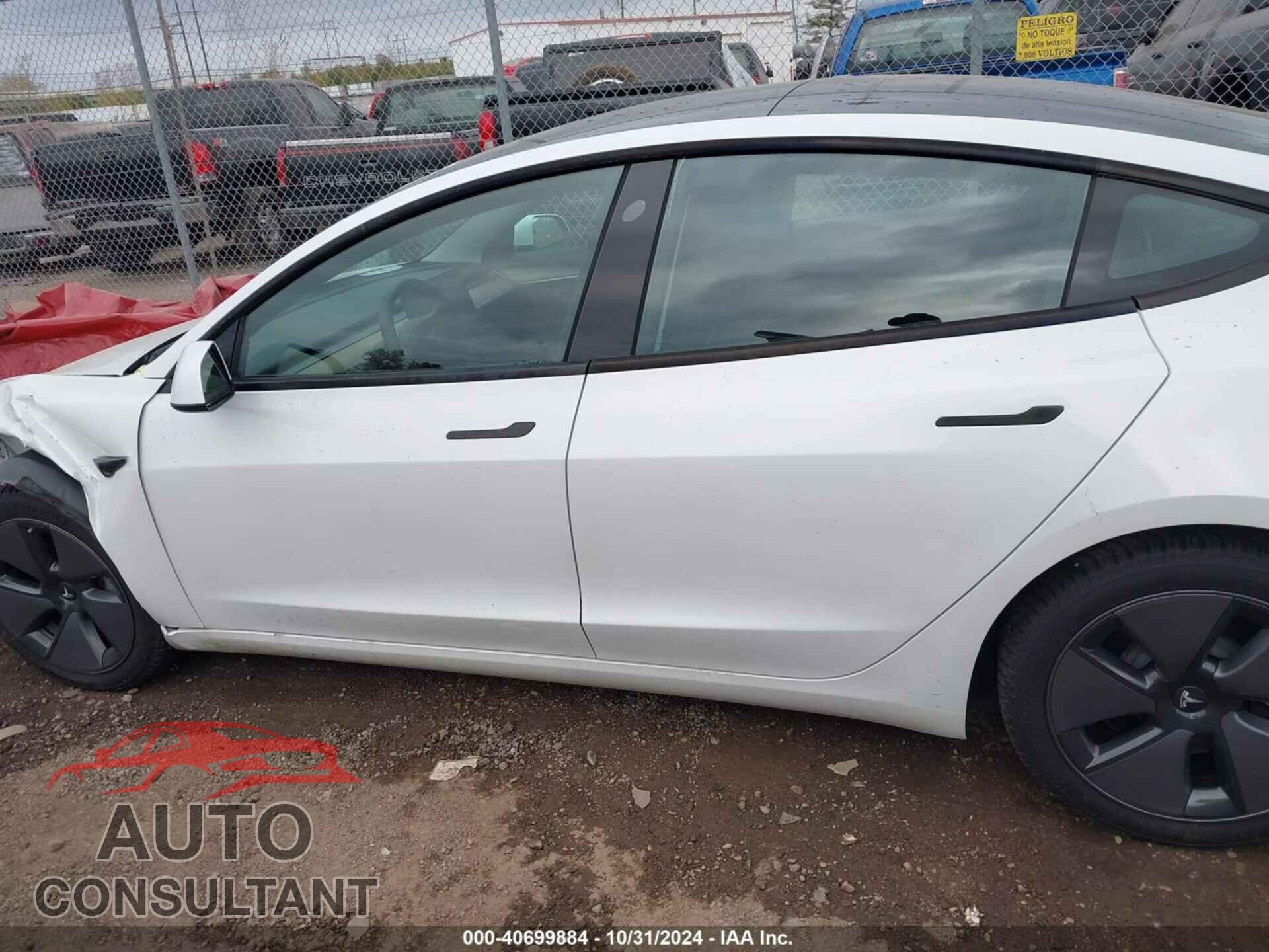 TESLA MODEL 3 2021 - 5YJ3E1EA4MF015856