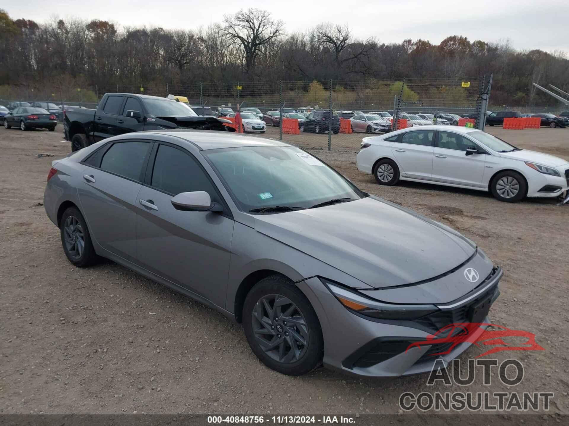 HYUNDAI ELANTRA 2024 - KMHLM4DG9RU786026