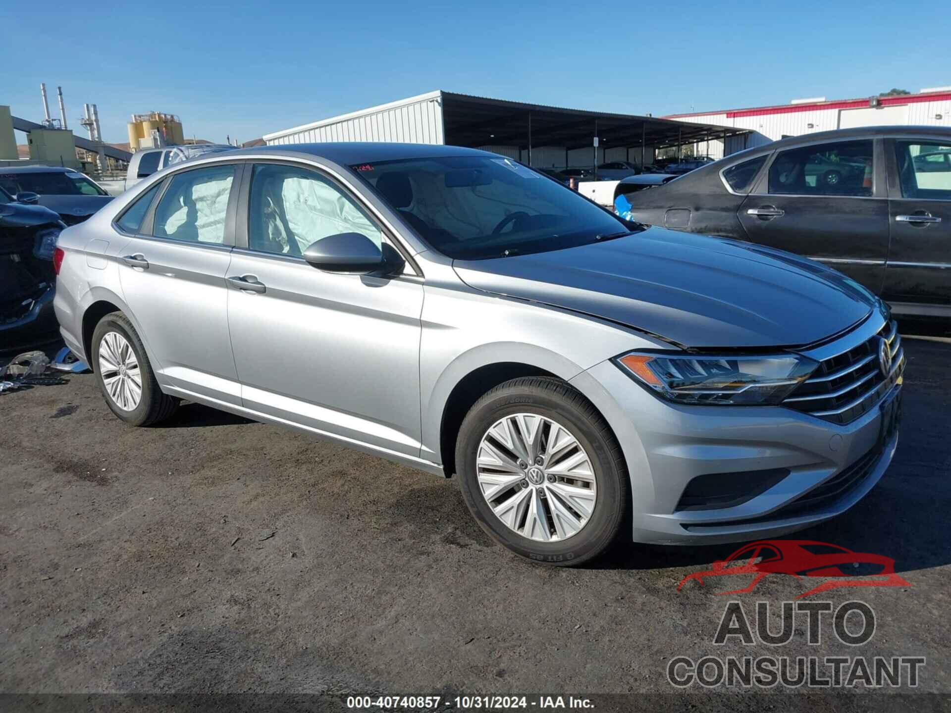 VOLKSWAGEN JETTA 2019 - 3VWC57BU2KM215769