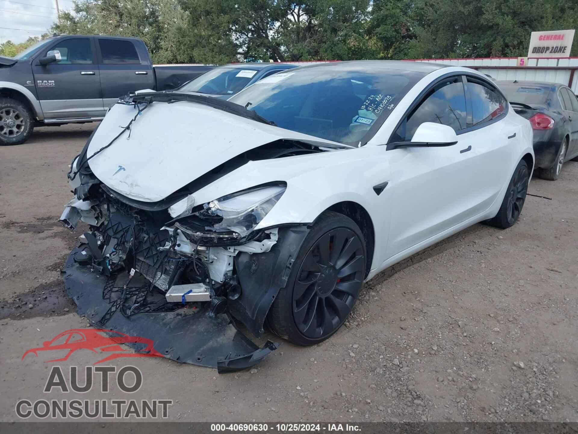 TESLA MODEL 3 2023 - 5YJ3E1EC6PF693076