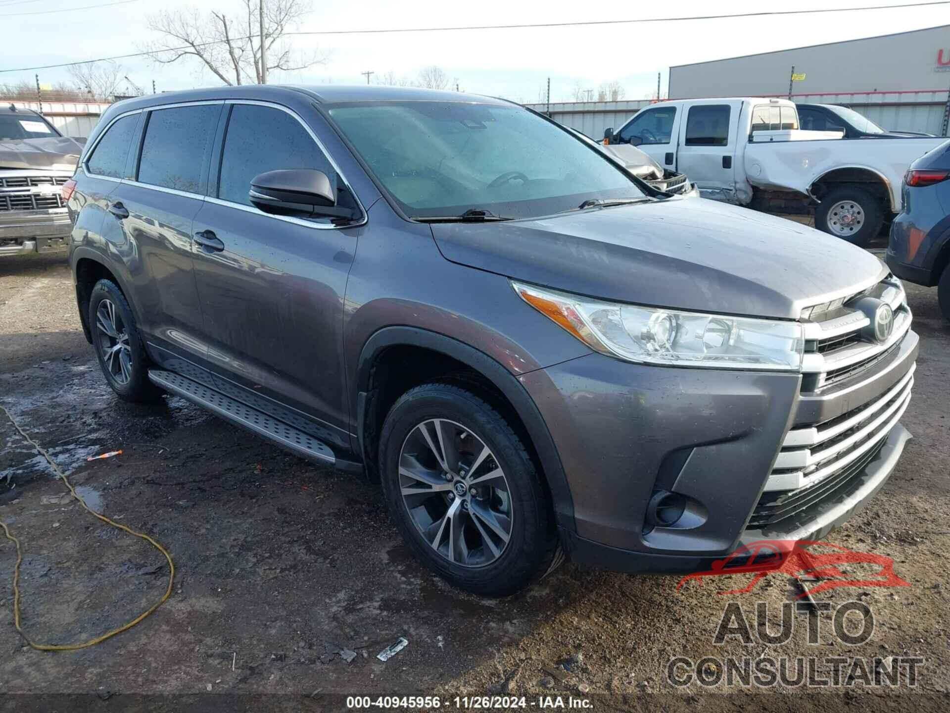 TOYOTA HIGHLANDER 2018 - 5TDZZRFH1JS281917