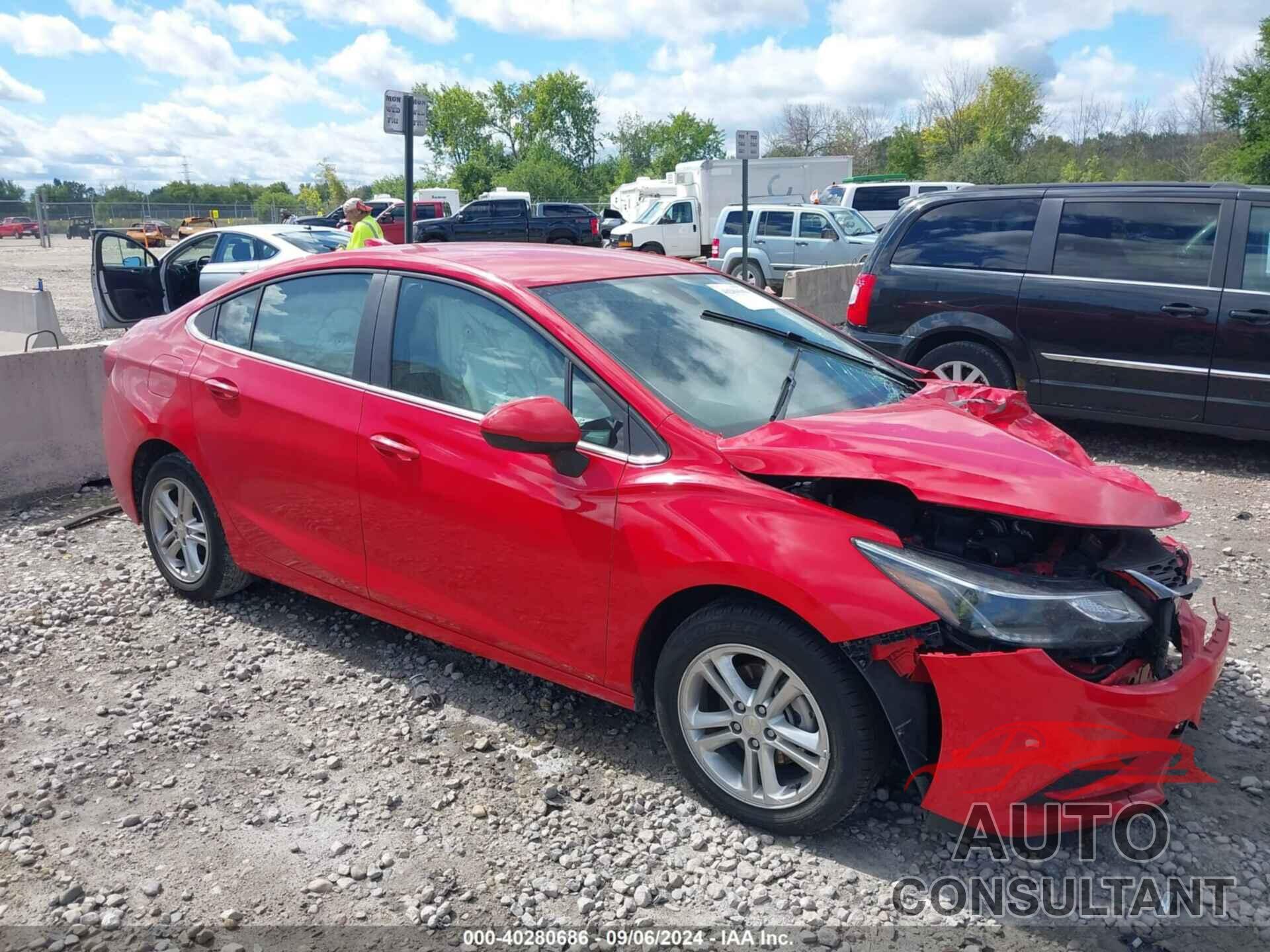 CHEVROLET CRUZE 2017 - 1G1BE5SM6H7245534