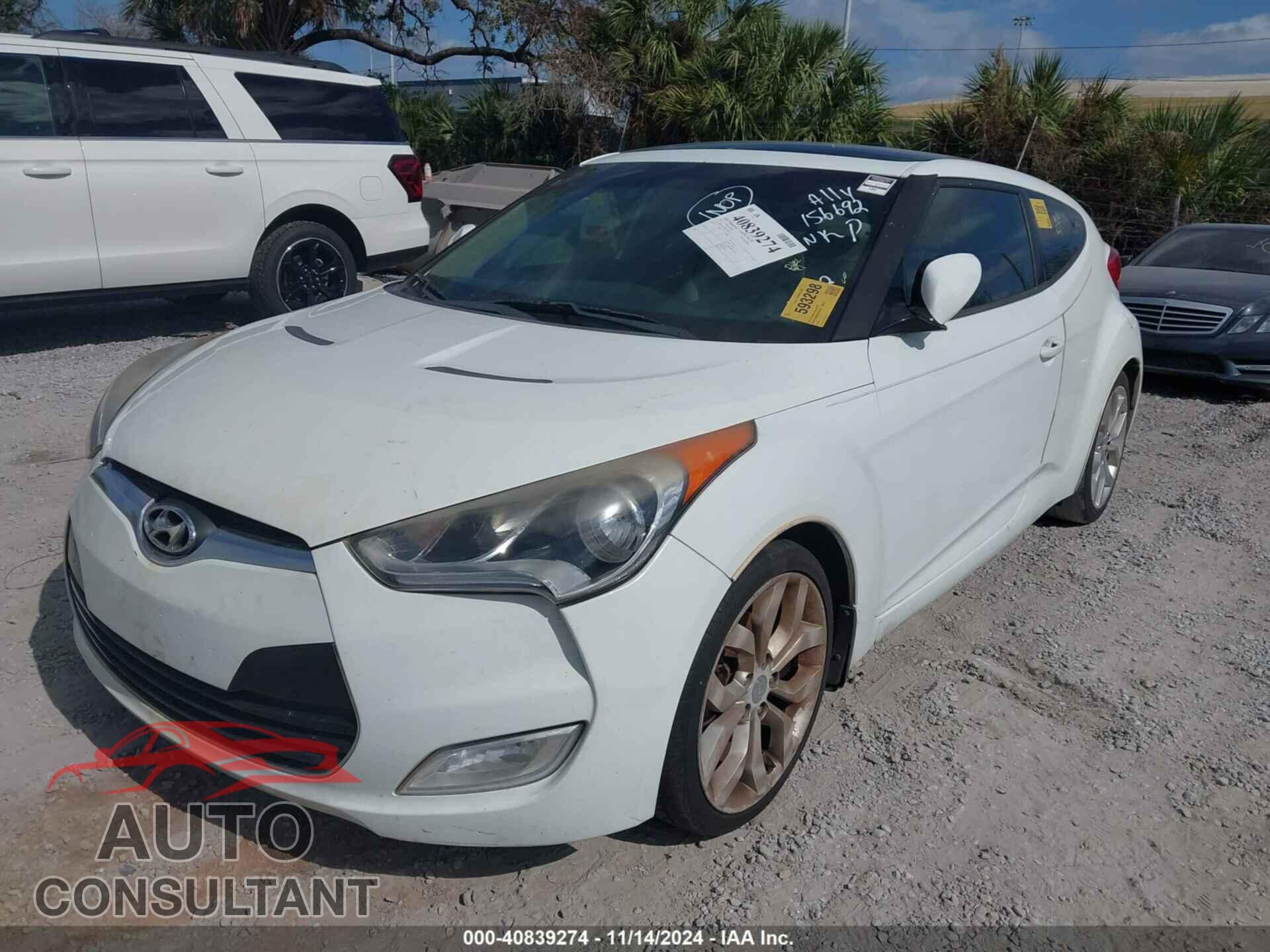 HYUNDAI VELOSTER 2013 - KMHTC6AD6DU156692