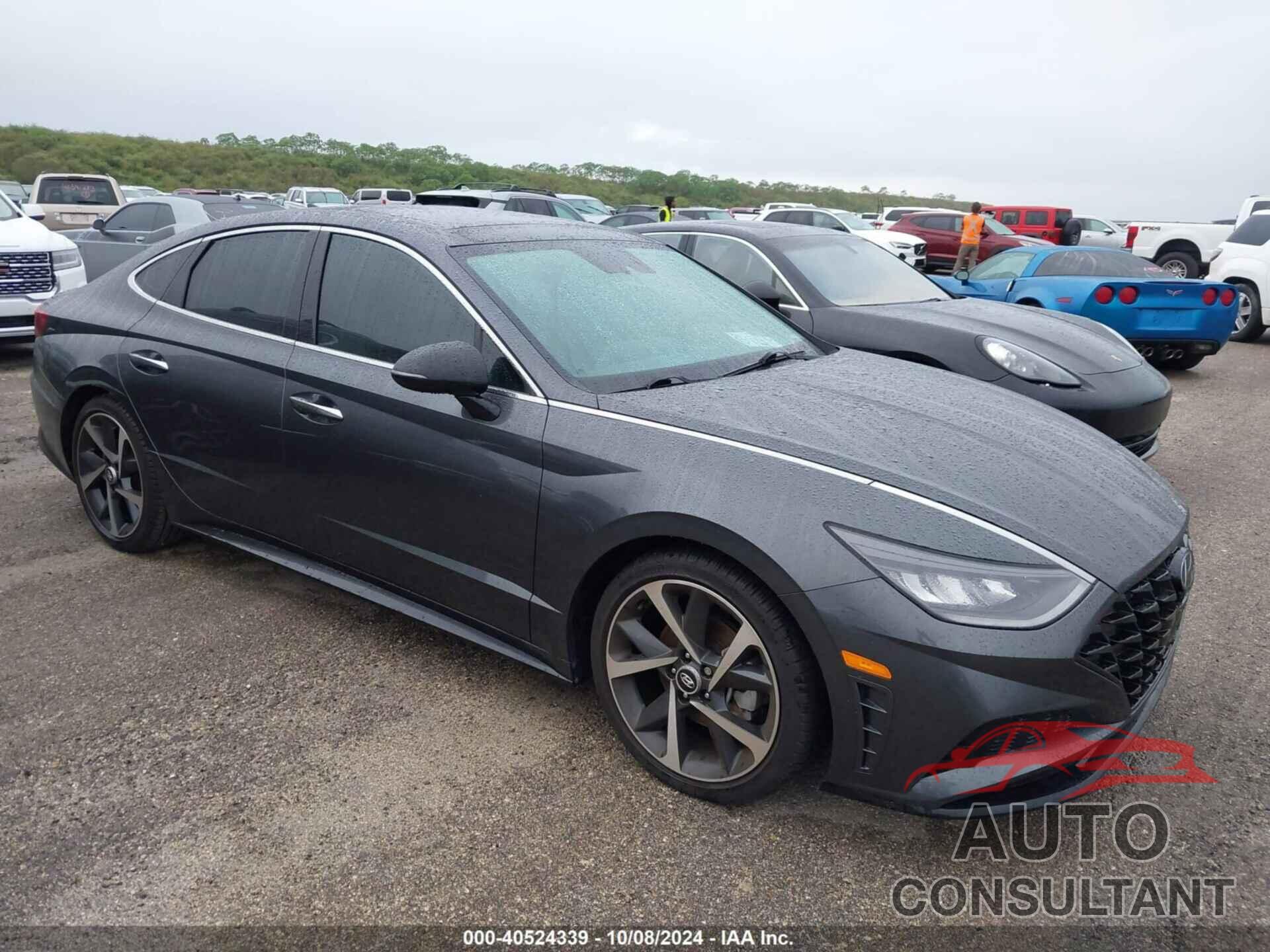 HYUNDAI SONATA 2022 - KMHL44J28NA239821