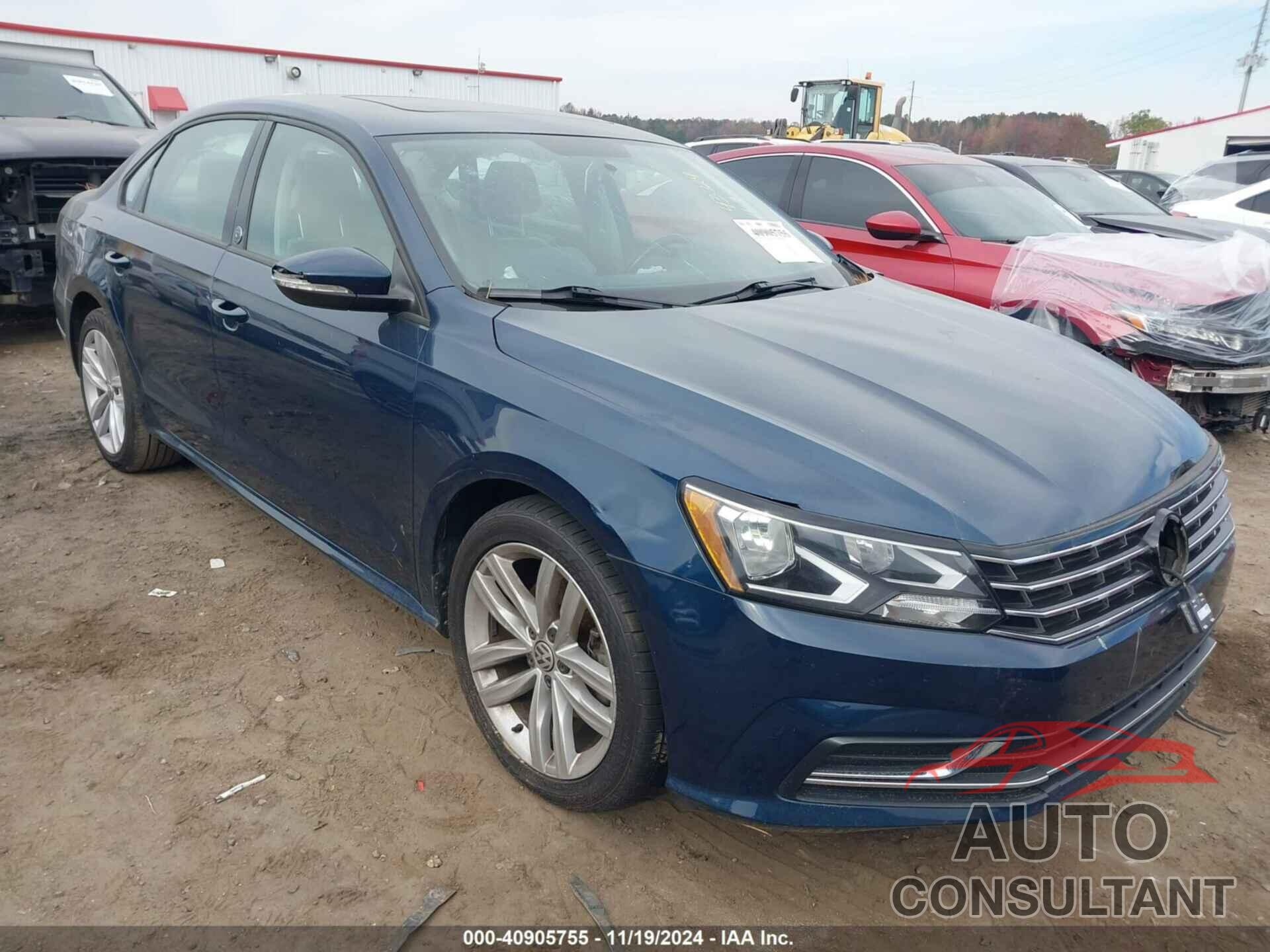 VOLKSWAGEN PASSAT 2019 - 1VWLA7A34KC010184