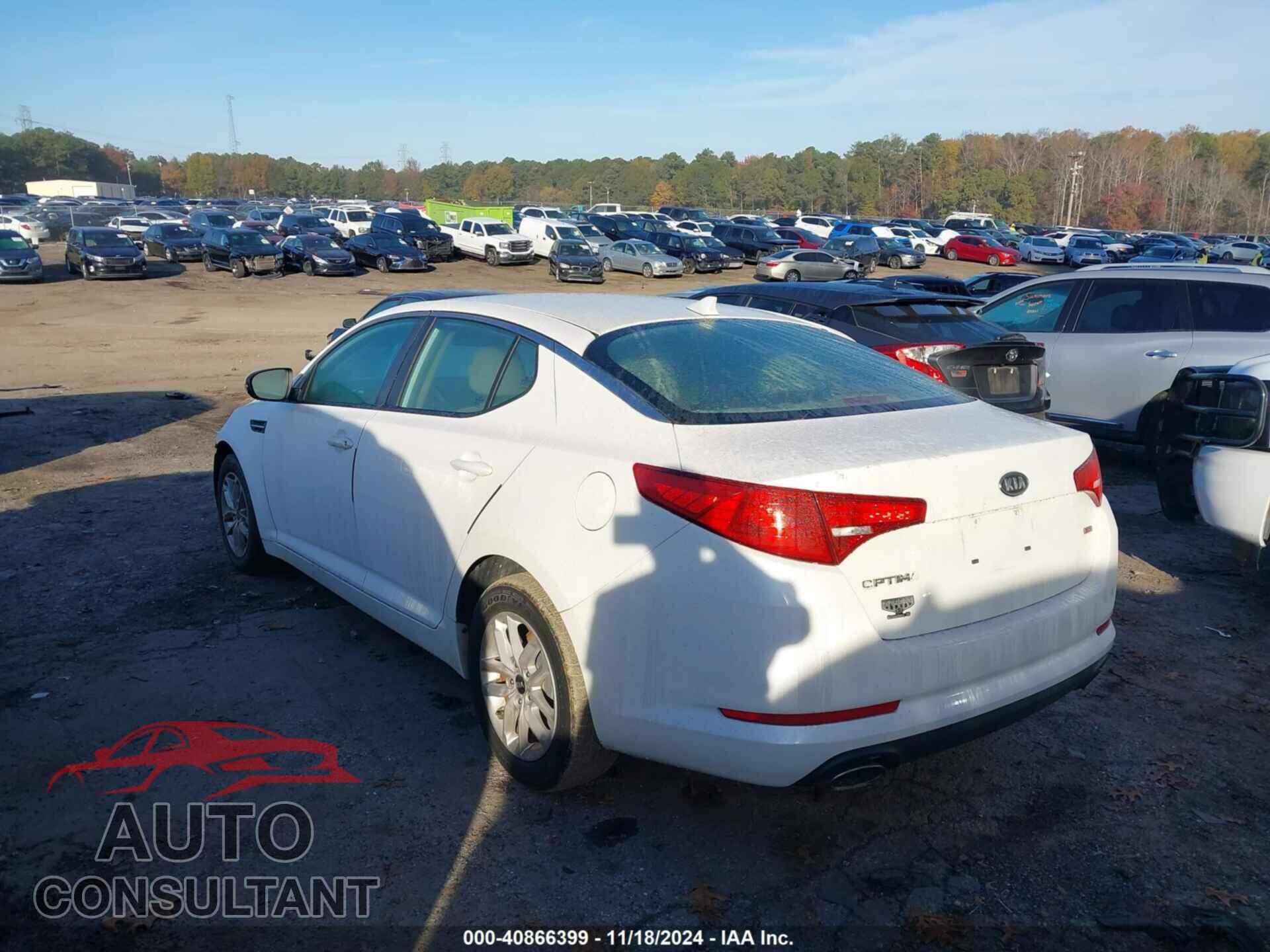 KIA OPTIMA 2011 - KNAGM4A73B5111327