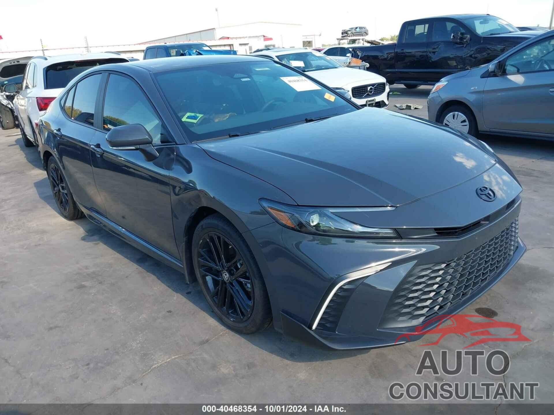 TOYOTA CAMRY 2025 - 4T1DAACK0SU511104