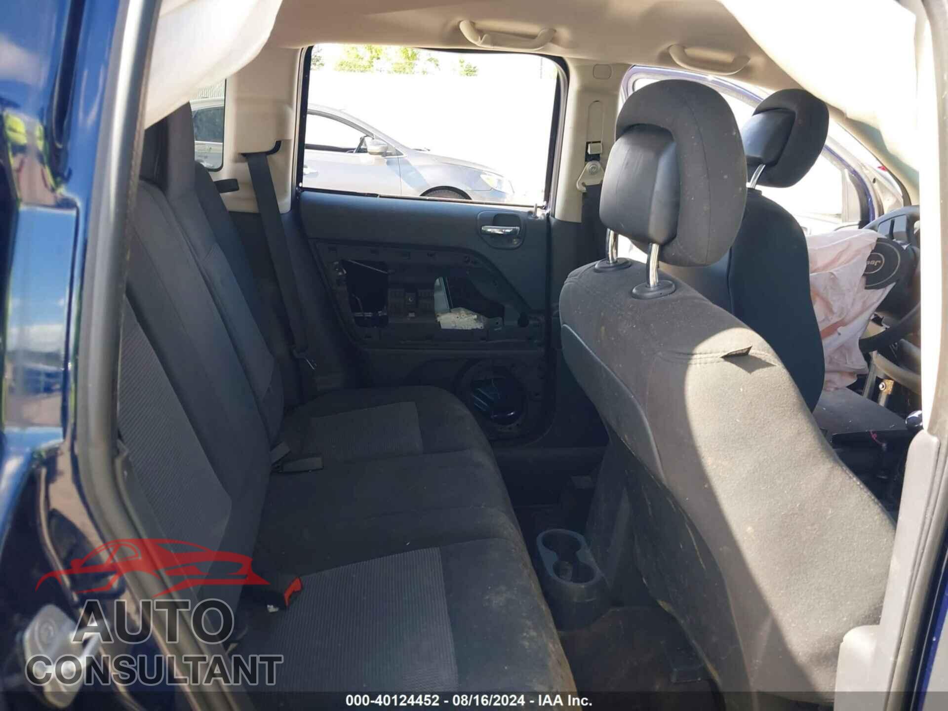 JEEP COMPASS 2014 - 1C4NJCBA8ED594055