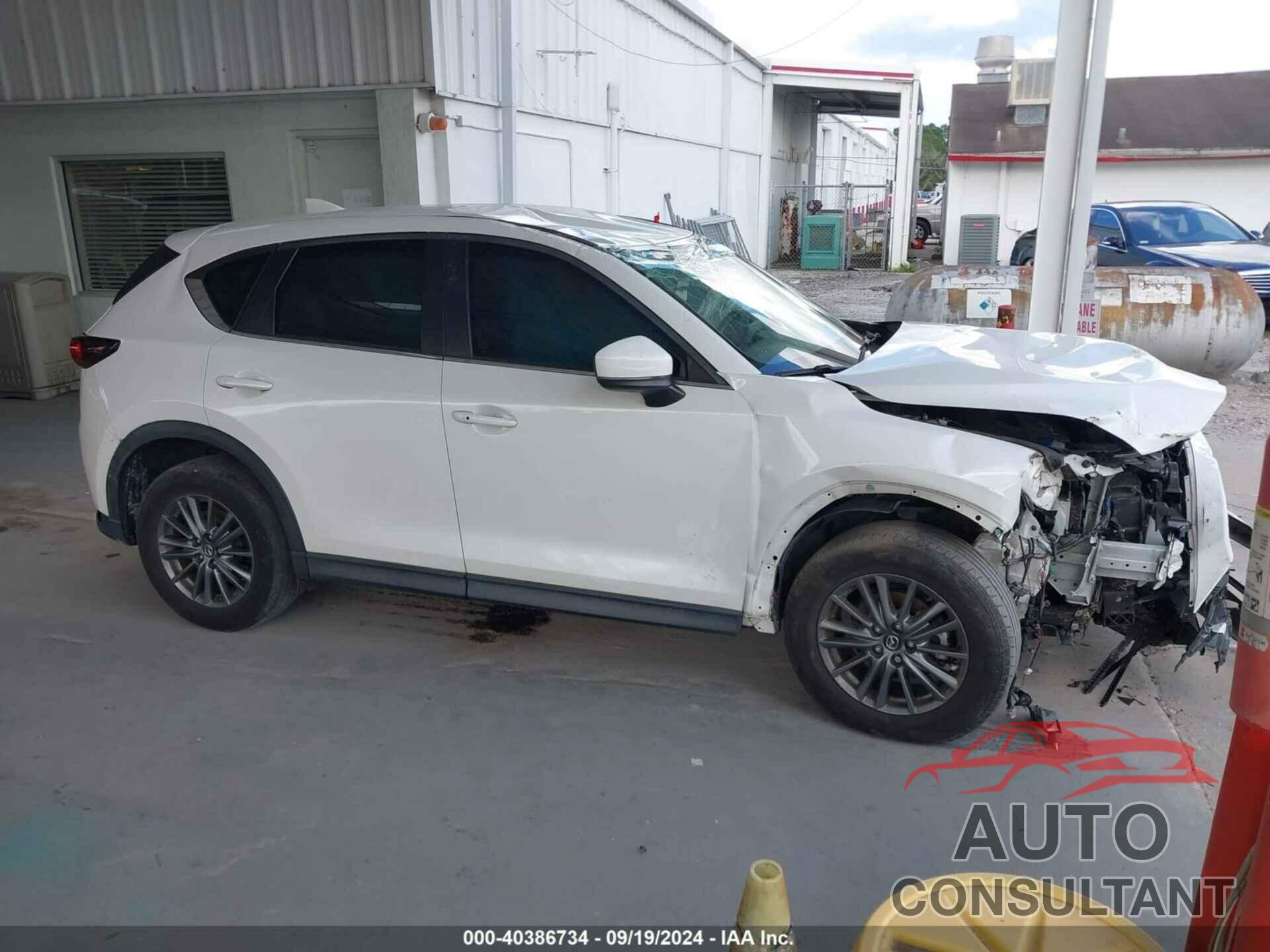 MAZDA CX-5 2017 - JM3KFACLXH0122340