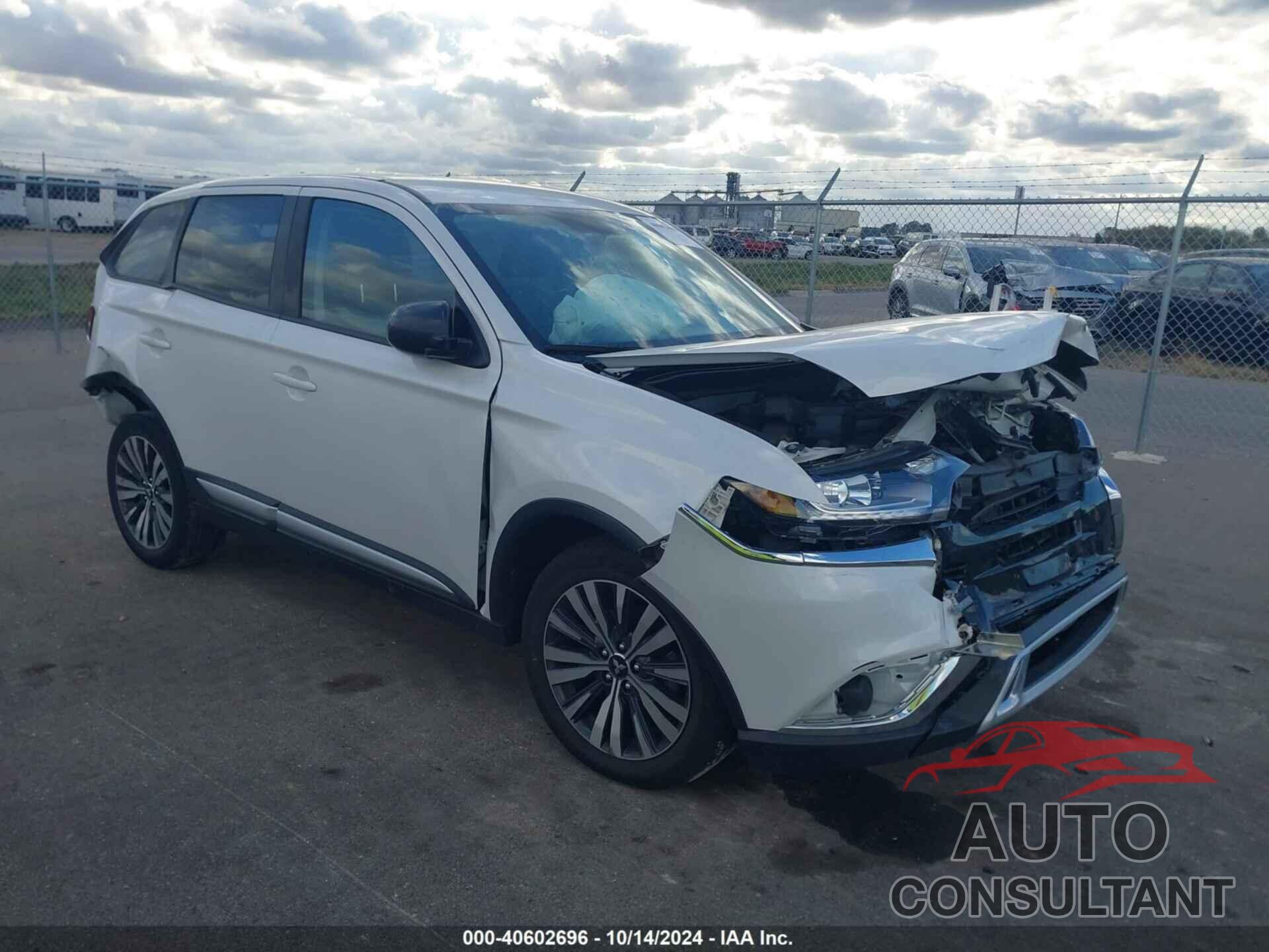 MITSUBISHI OUTLANDER 2020 - JA4AZ3A30LZ047902