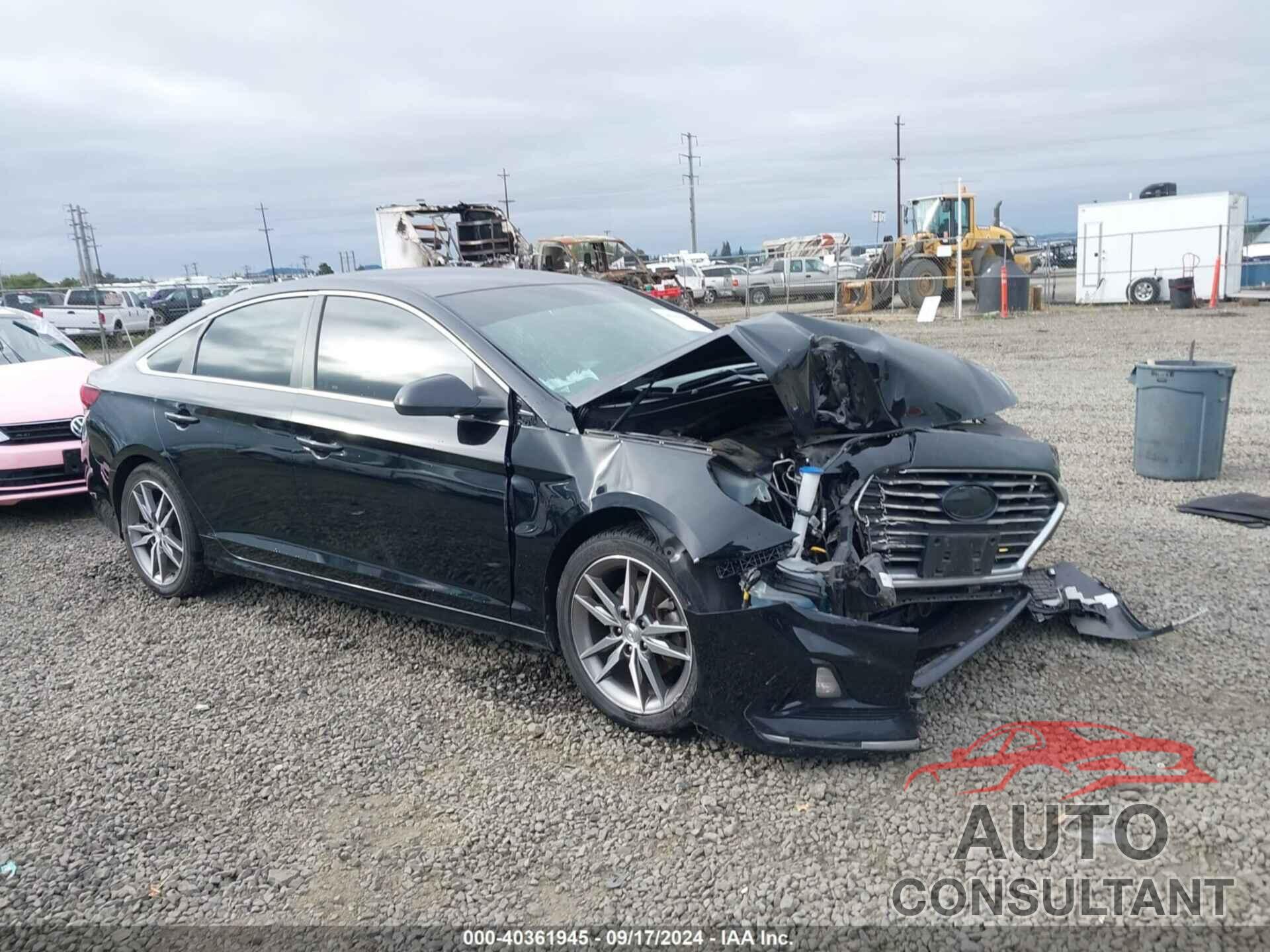 HYUNDAI SONATA 2018 - 5NPE24AF8JH623882