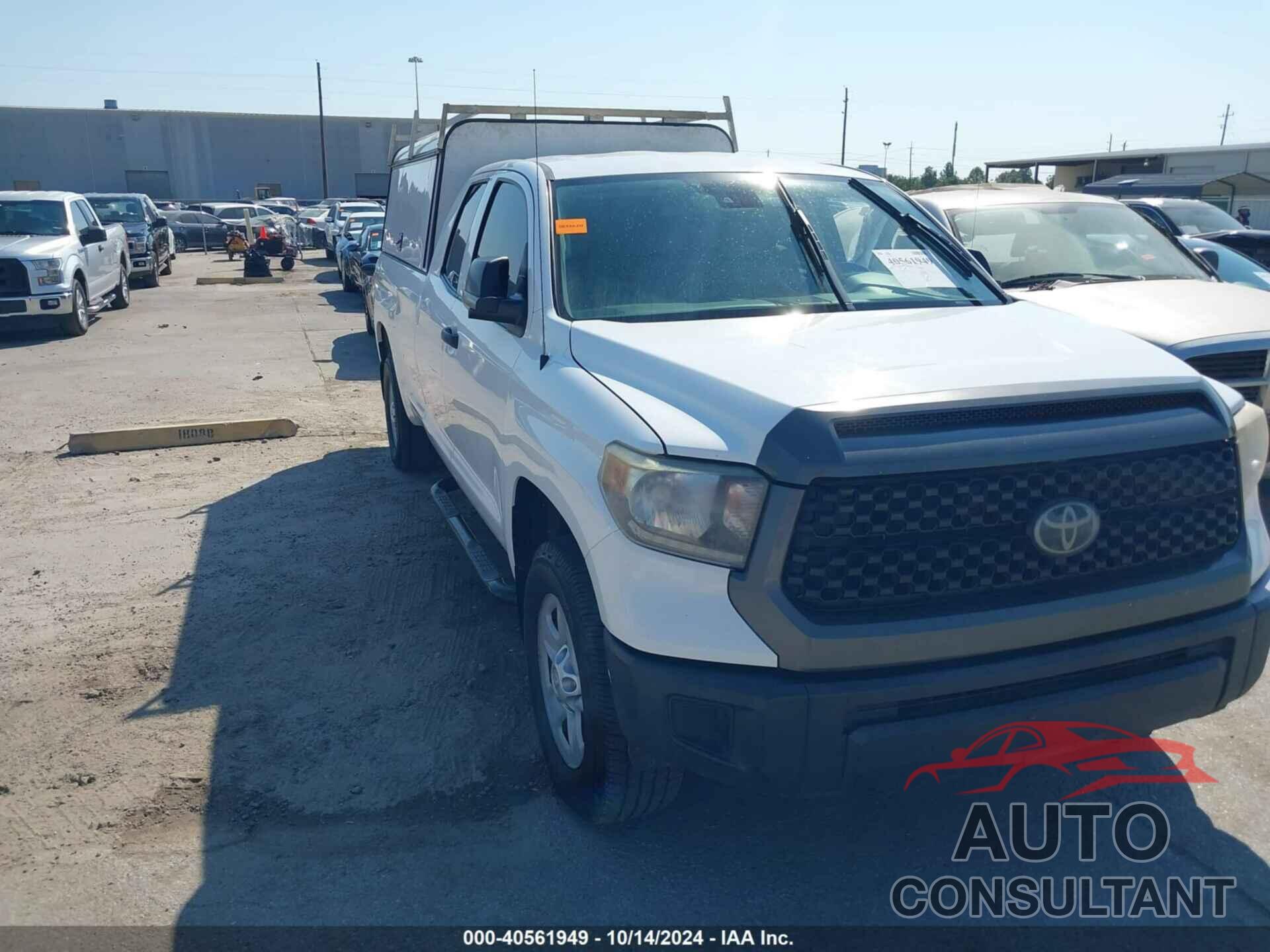 TOYOTA TUNDRA 2019 - 5TFCY5F11KX024207