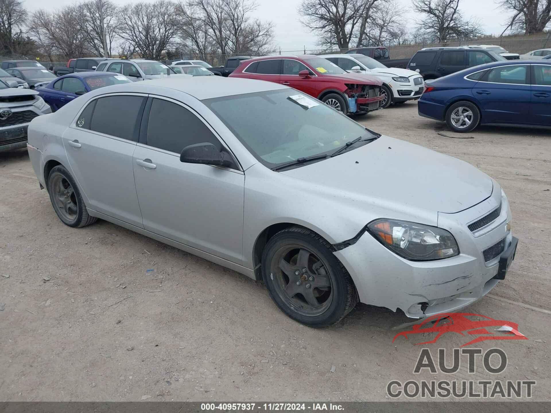 CHEVROLET MALIBU 2010 - 1G1ZA5E01AF281016