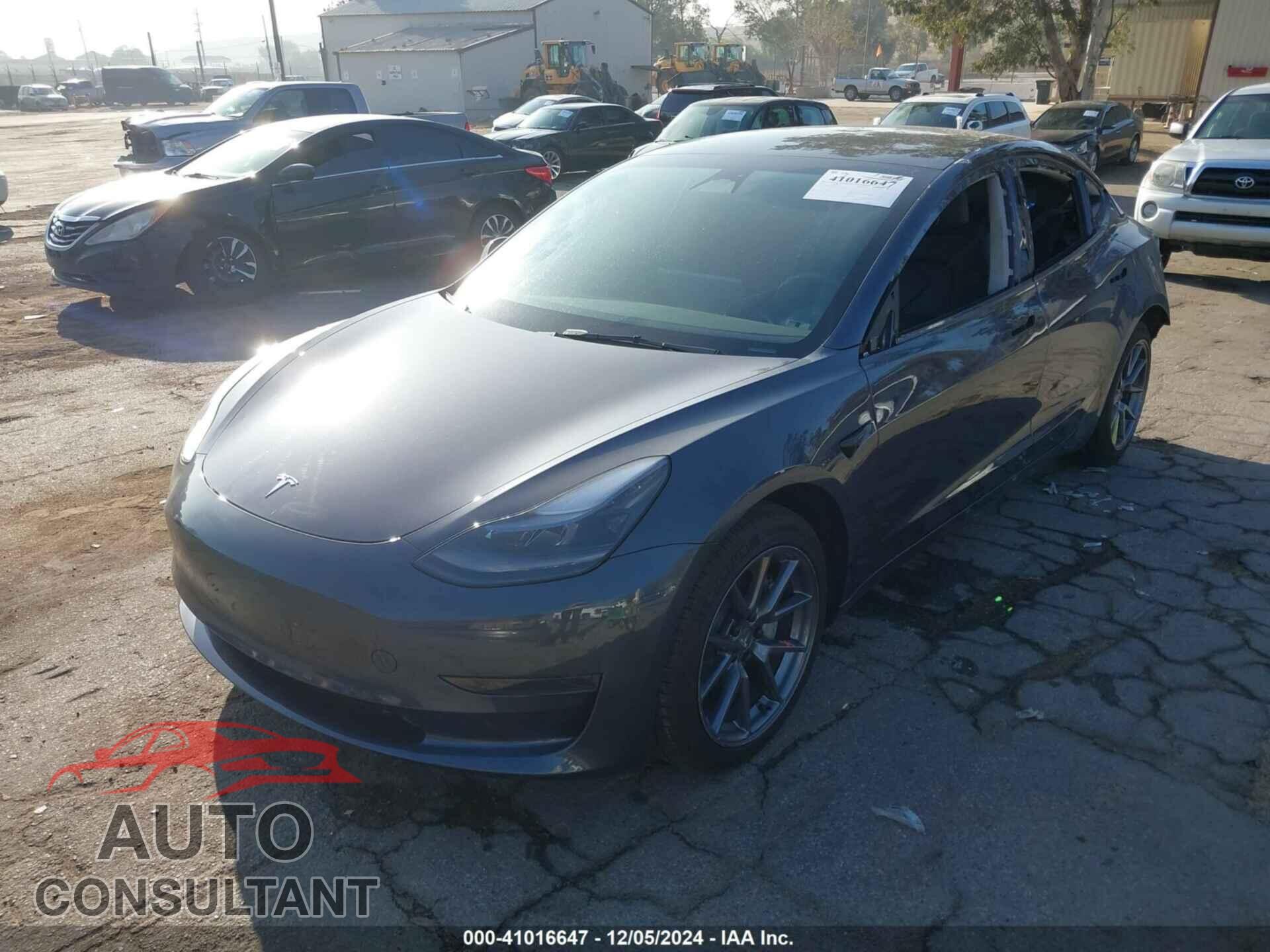 TESLA MODEL 3 2023 - 5YJ3E1EA3PF615109