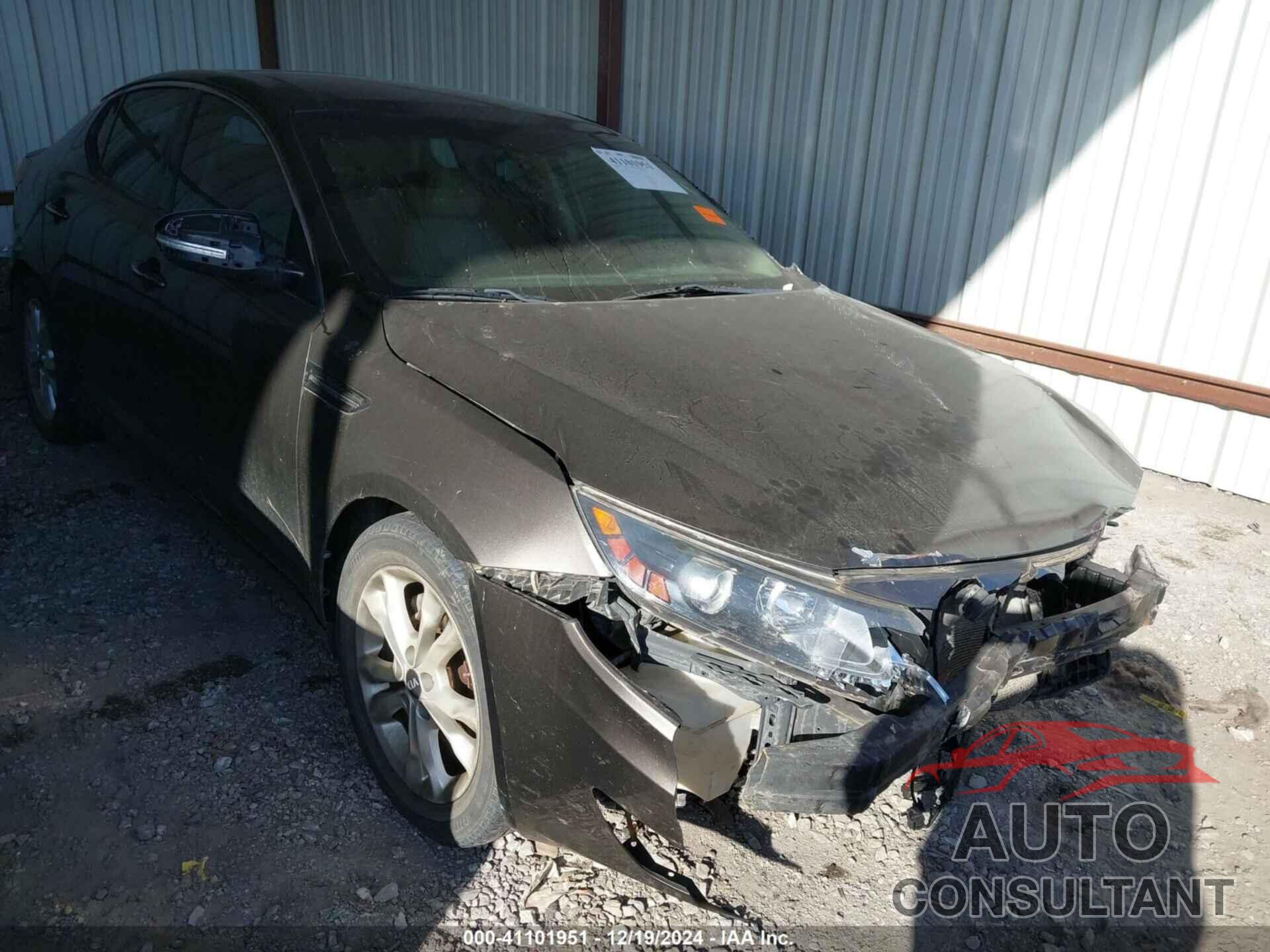 KIA OPTIMA 2011 - KNAGN4A73B5168155