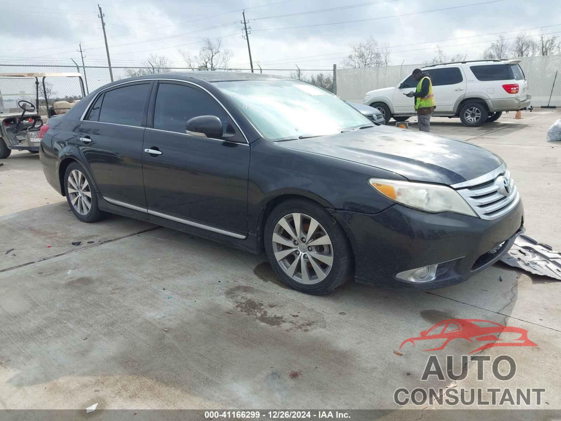 TOYOTA AVALON 2011 - 4T1BK3DB3BU418284