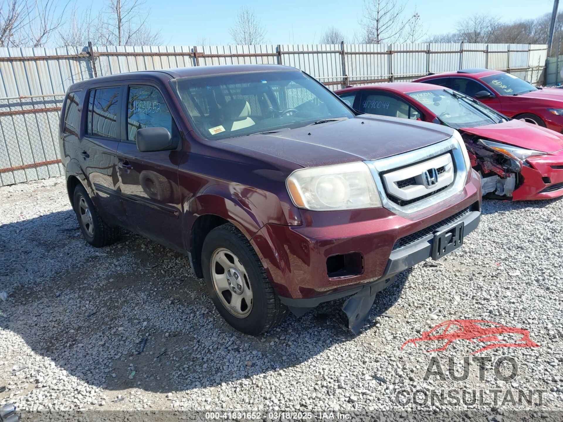 HONDA PILOT 2011 - 5FNYF4H21BB027582