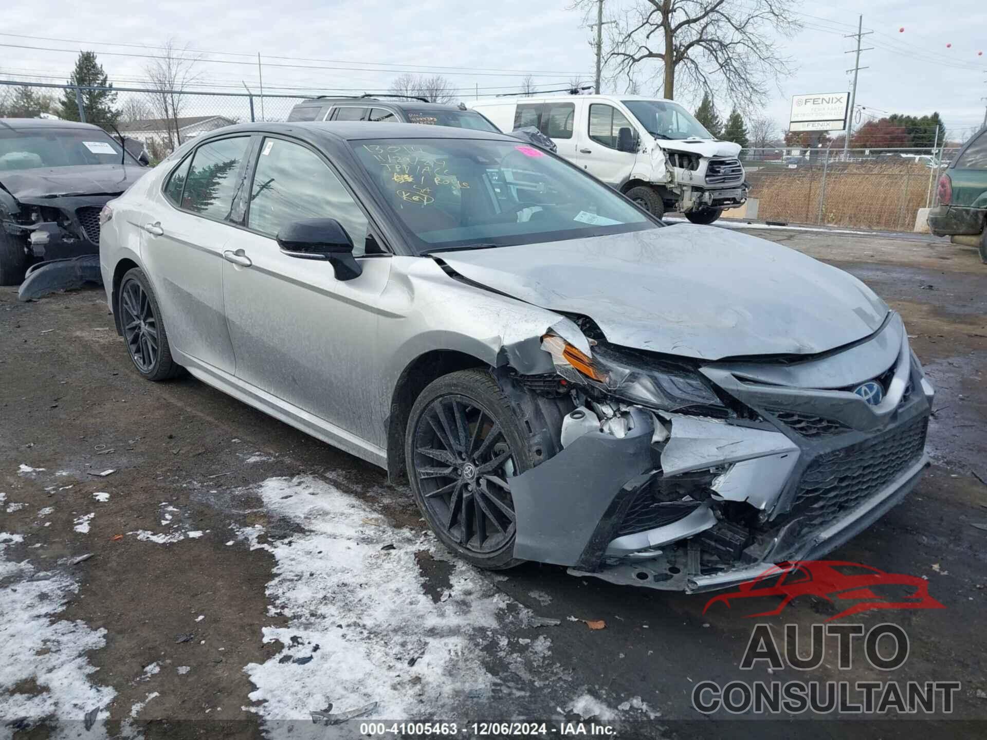 TOYOTA CAMRY HYBRID 2024 - 4T1K31AK0RU065132