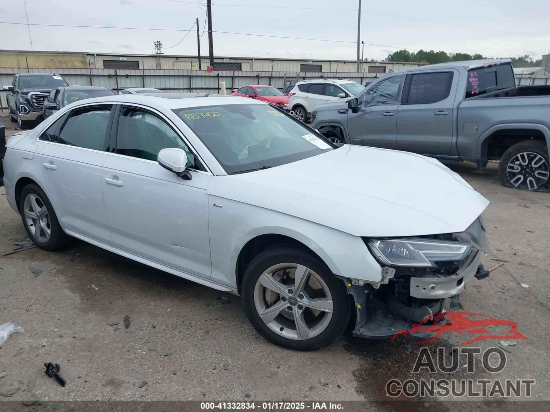 AUDI A4 2019 - WAUDNAF4XKA017272
