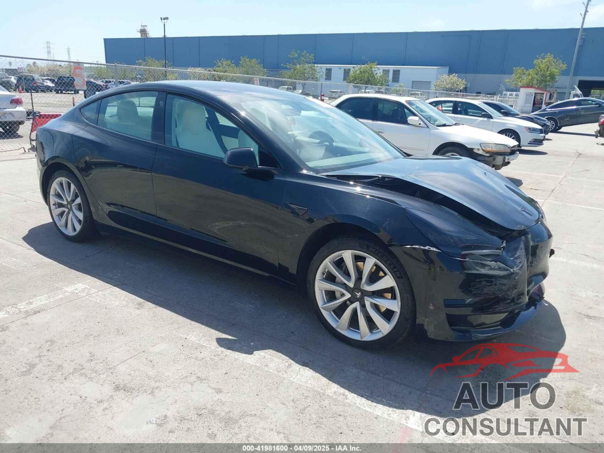 TESLA MODEL 3 2019 - 5YJ3E1EB6KF192477